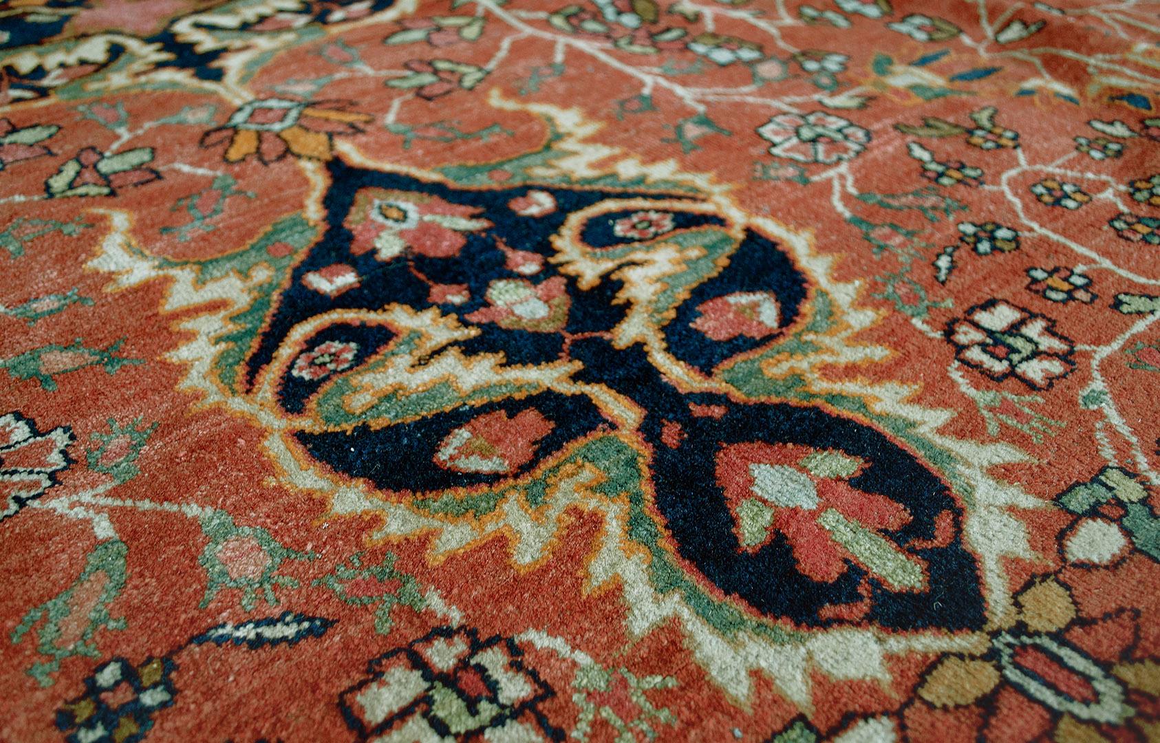Sarouk Farahan Late 19th Century Fereghan Rug from West Persia For Sale
