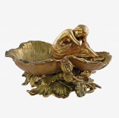 Late 19th Century Figural Maiden and Poppy Blossom Centerpiece Bowl