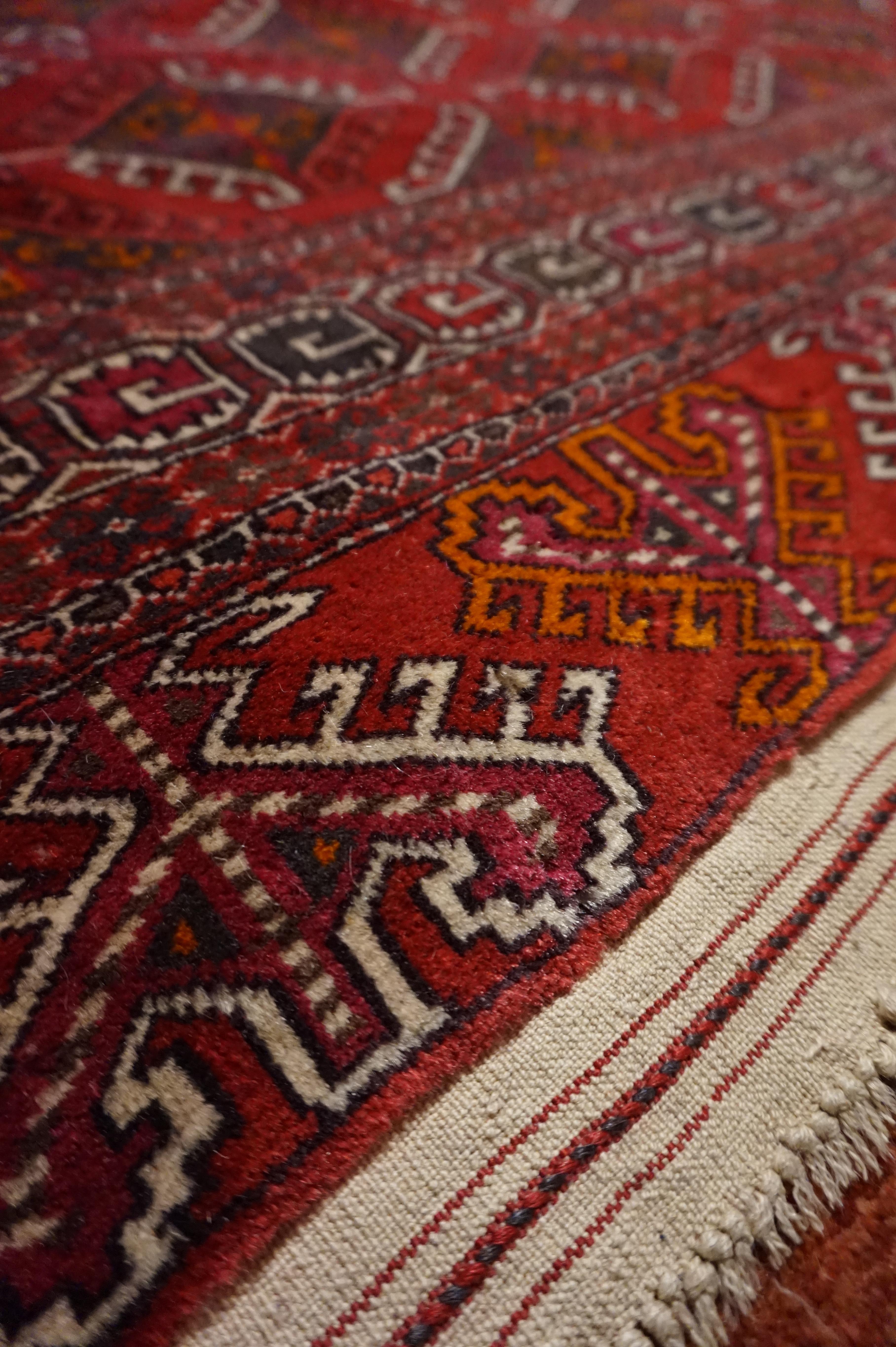 Early 20th Century Fine Turkmen Bokhara Supple Tribal in Soft Dense Wool For Sale 2