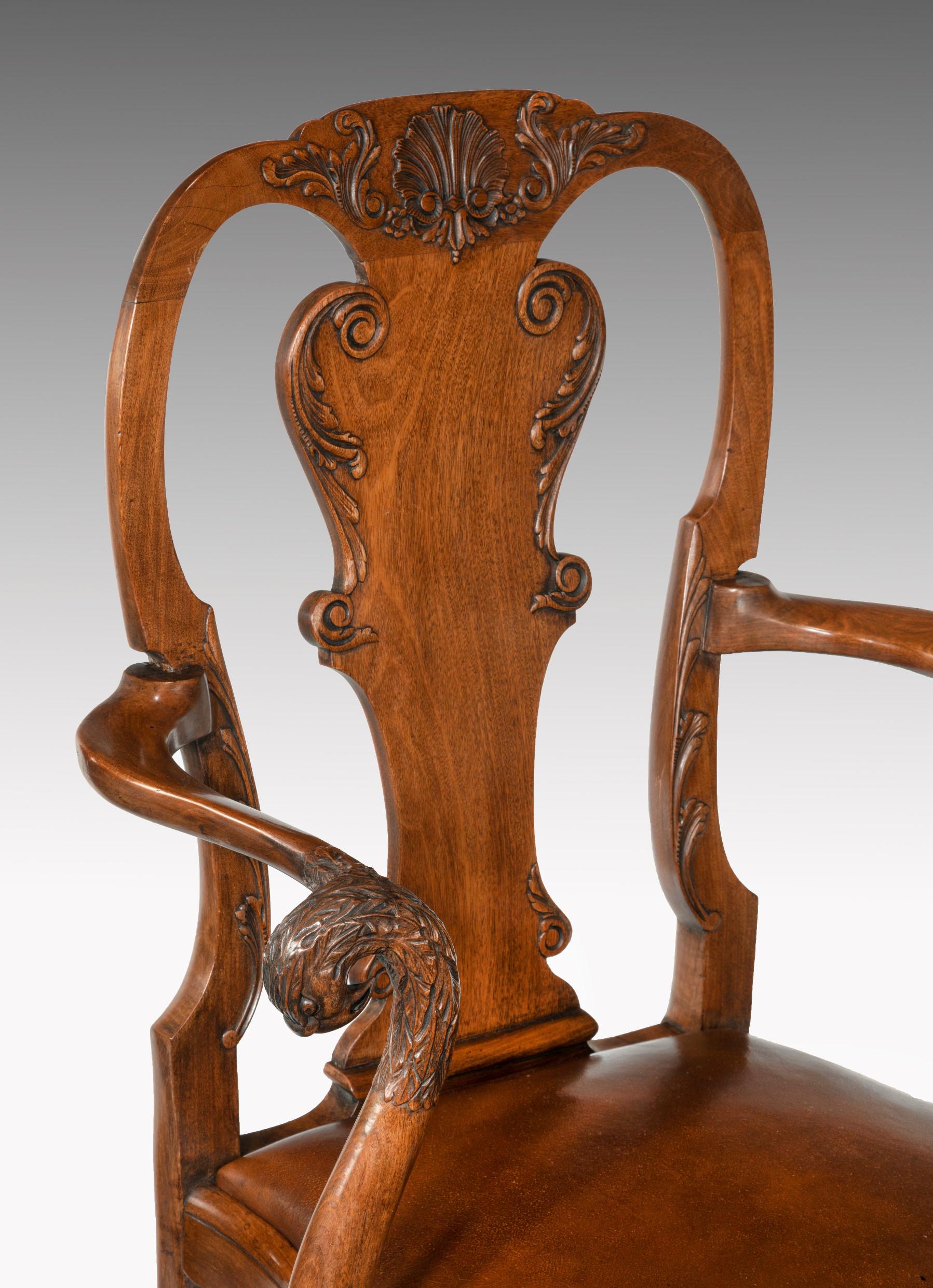 Georgian Late 19th Century Finely Carved Eagle Head Walnut and Leather Desk Armchair