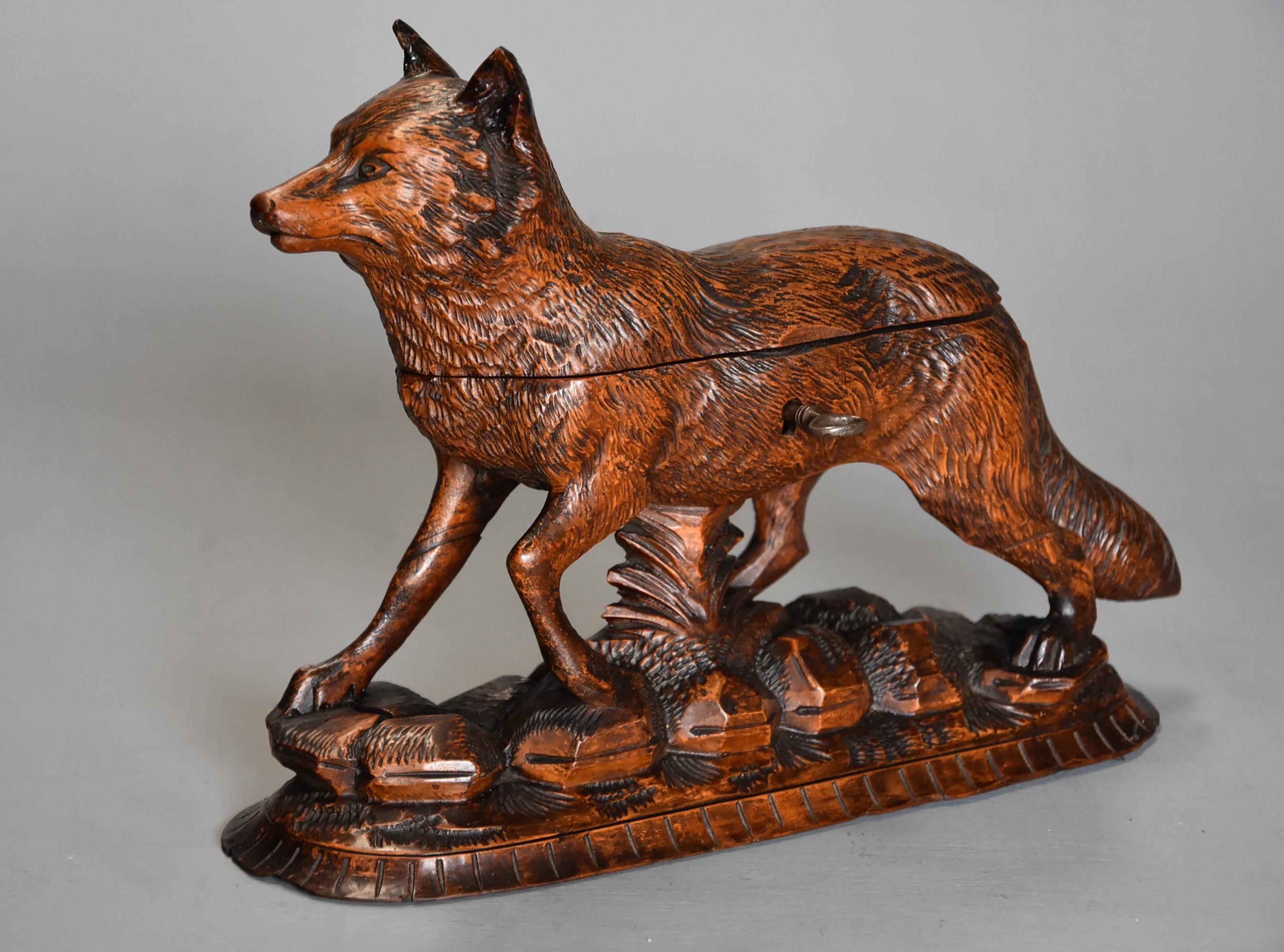 Swiss Late 19th Century Finely Carved Linden Wood Black Forest Fox Casket