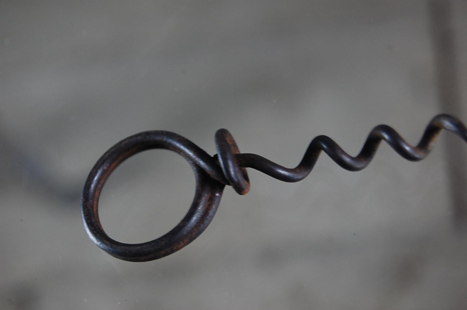 Late 19th Century Finger Pull Corkscrew In Fair Condition In Pease pottage, West Sussex