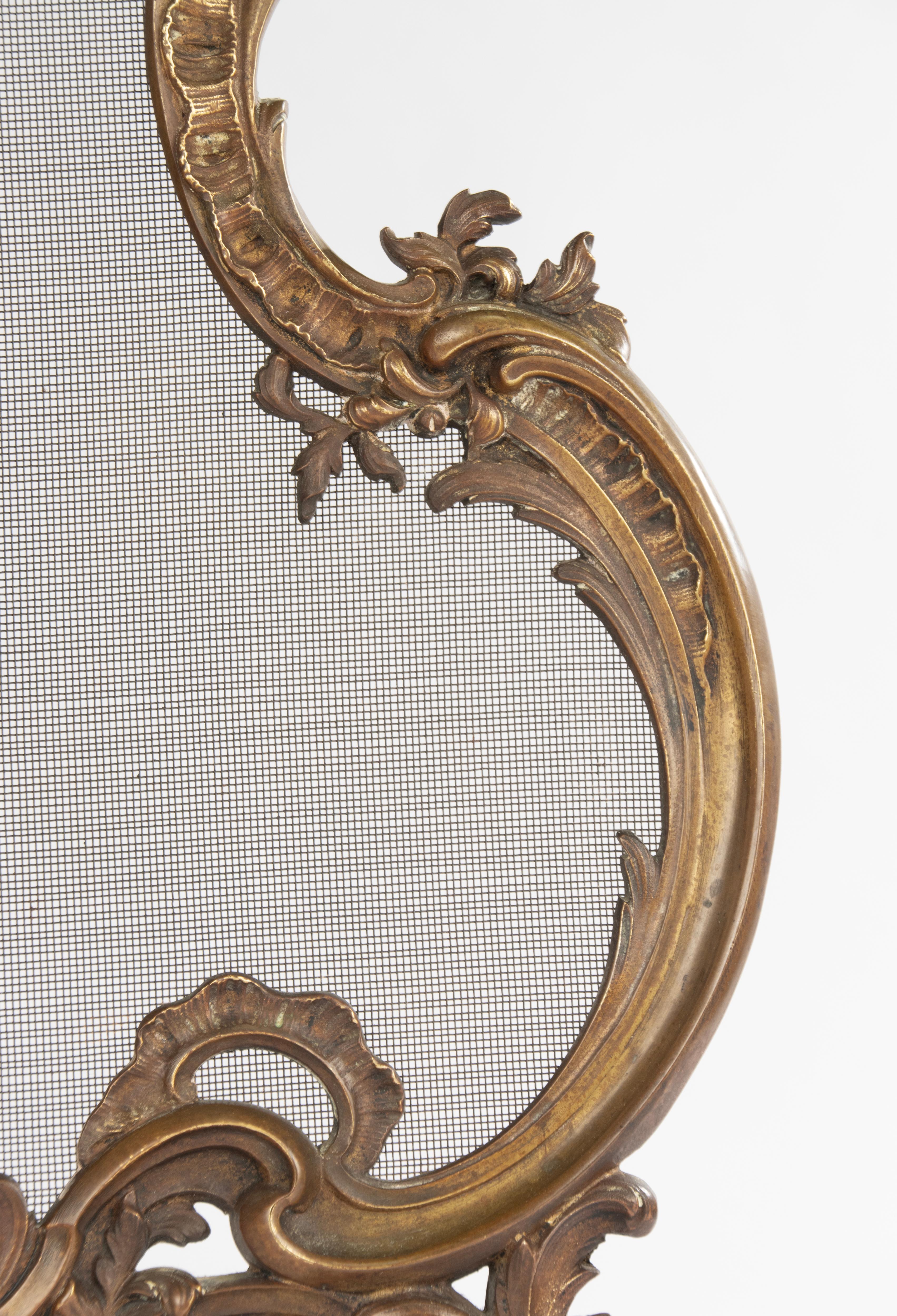 Kaminschirm aus dem späten 19. Jahrhundert - Bronze - Rokoko-Rankenwerk im Angebot 5