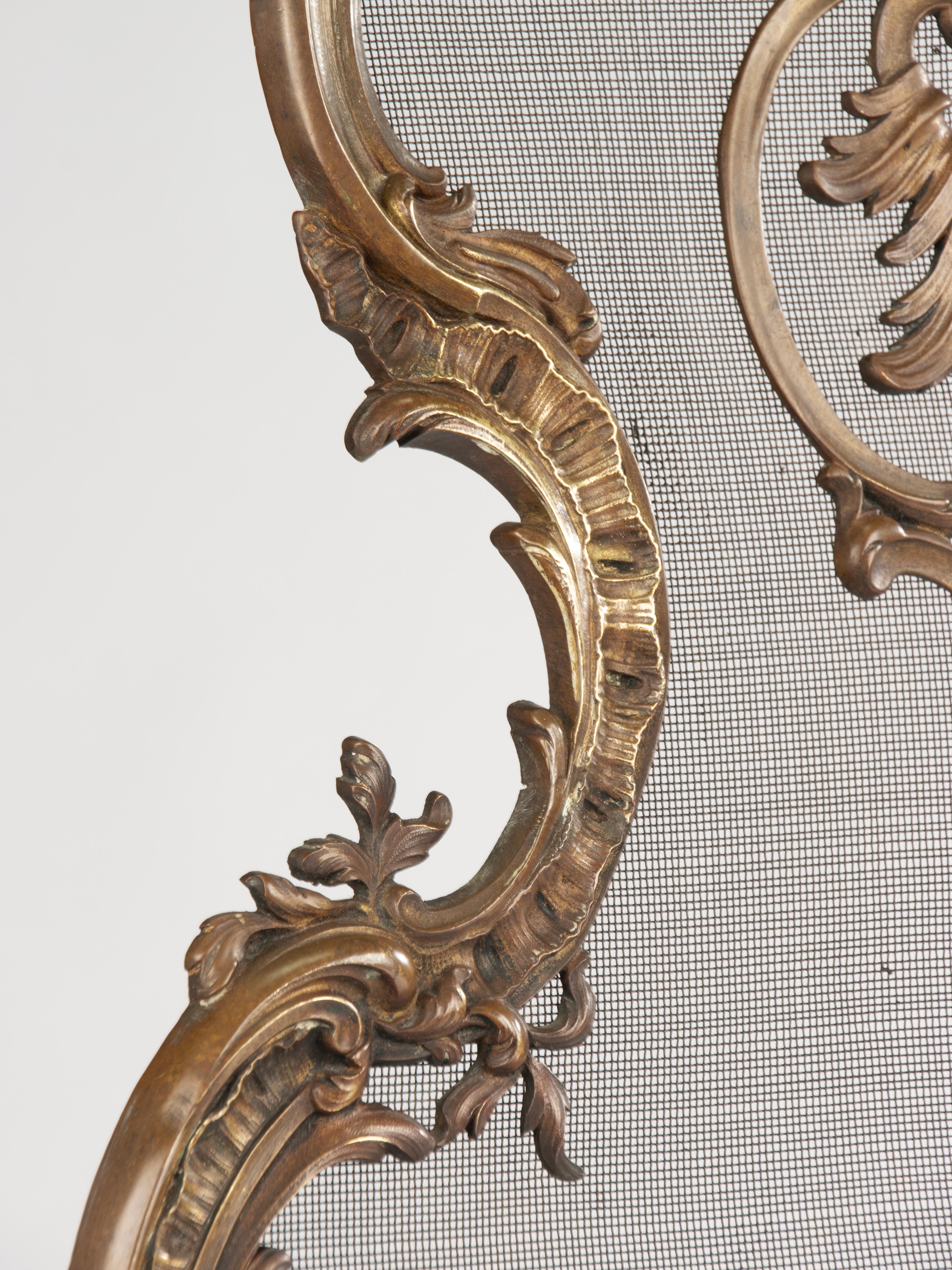 Kaminschirm aus dem späten 19. Jahrhundert - Bronze - Rokoko-Rankenwerk im Angebot 9