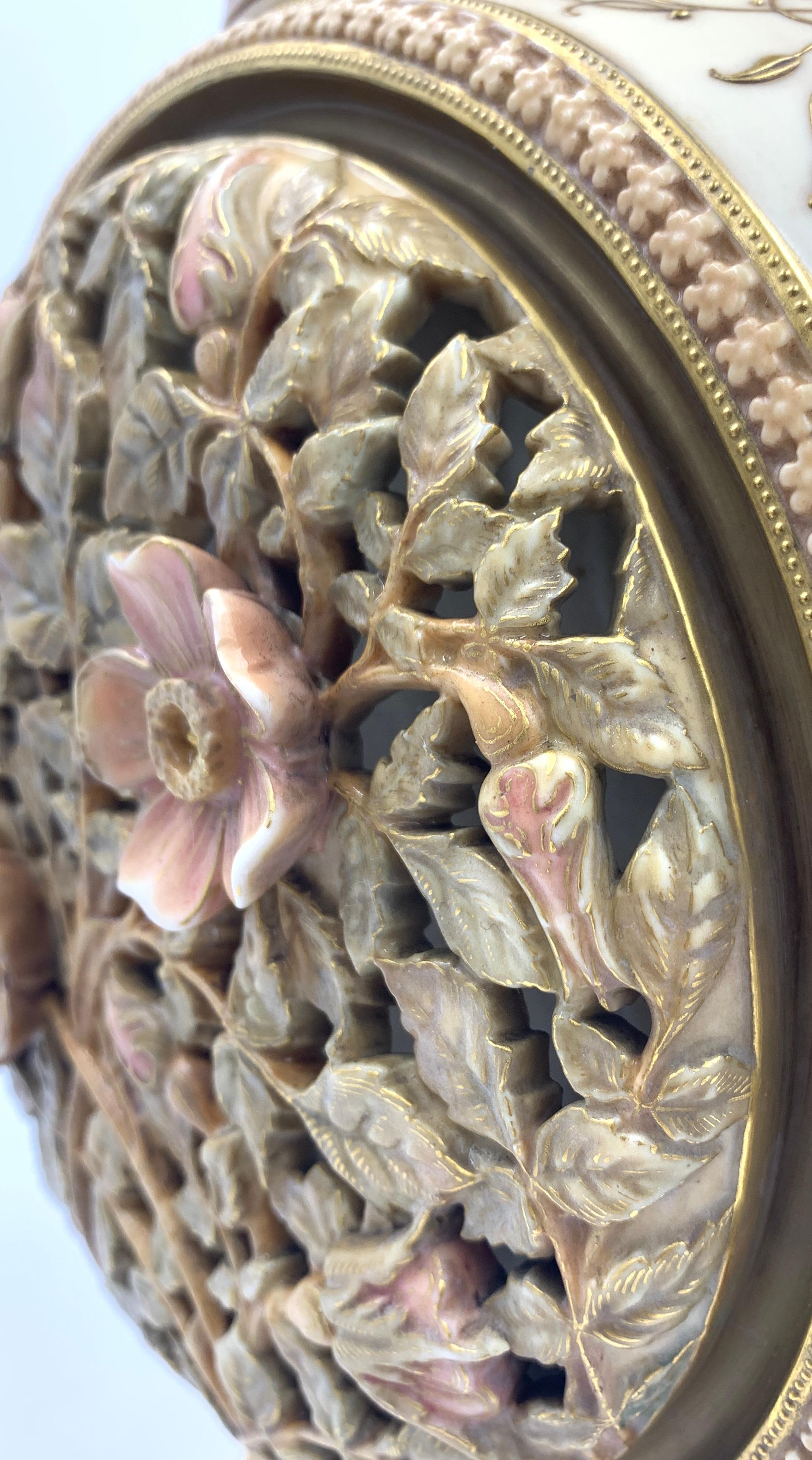 Late 19th Century Floral Gilt Decorated Royal Worcester Porcelain Vase For Sale 2