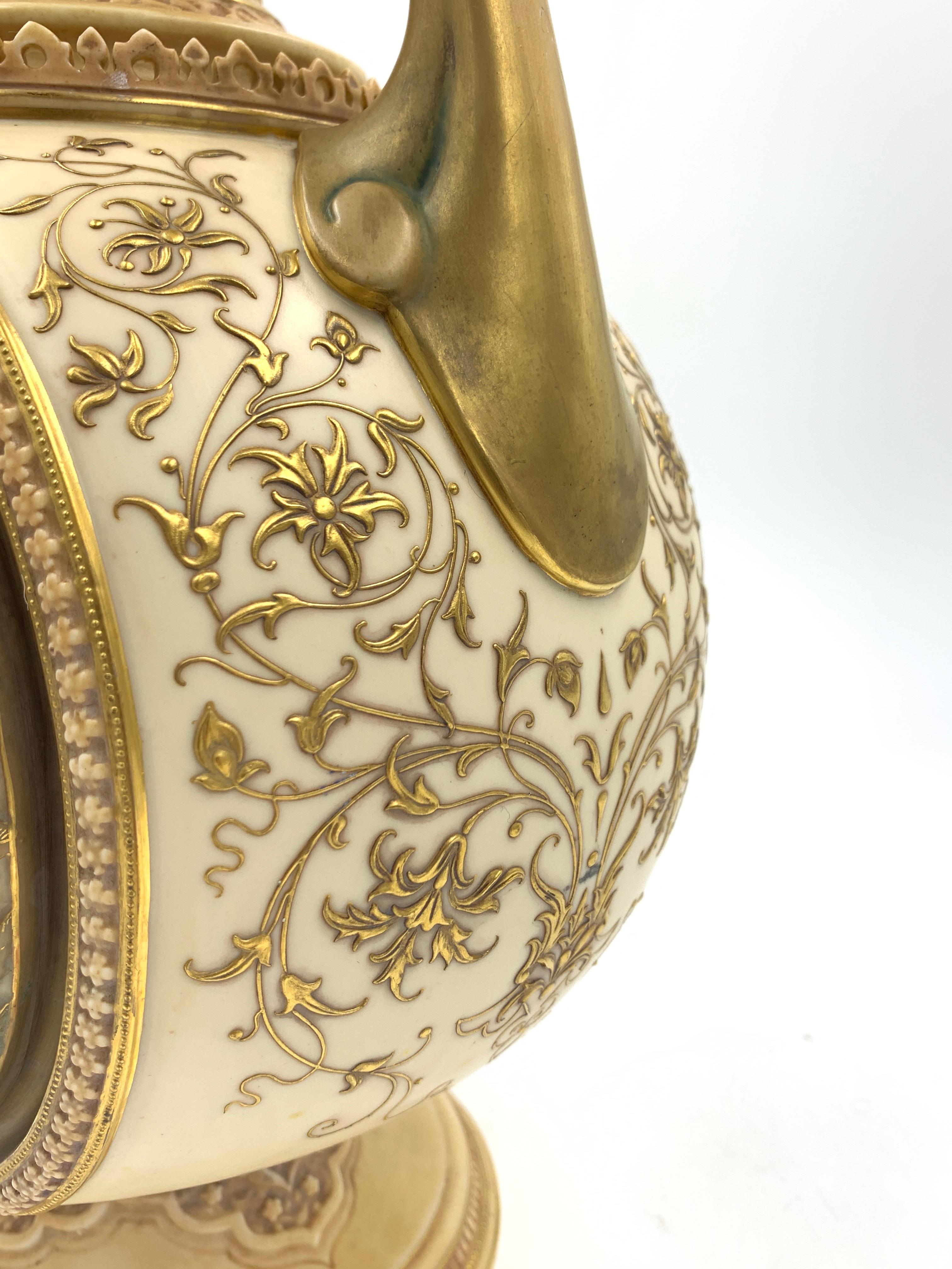 Late 19th Century Floral Gilt Decorated Royal Worcester Porcelain Vase For Sale 3