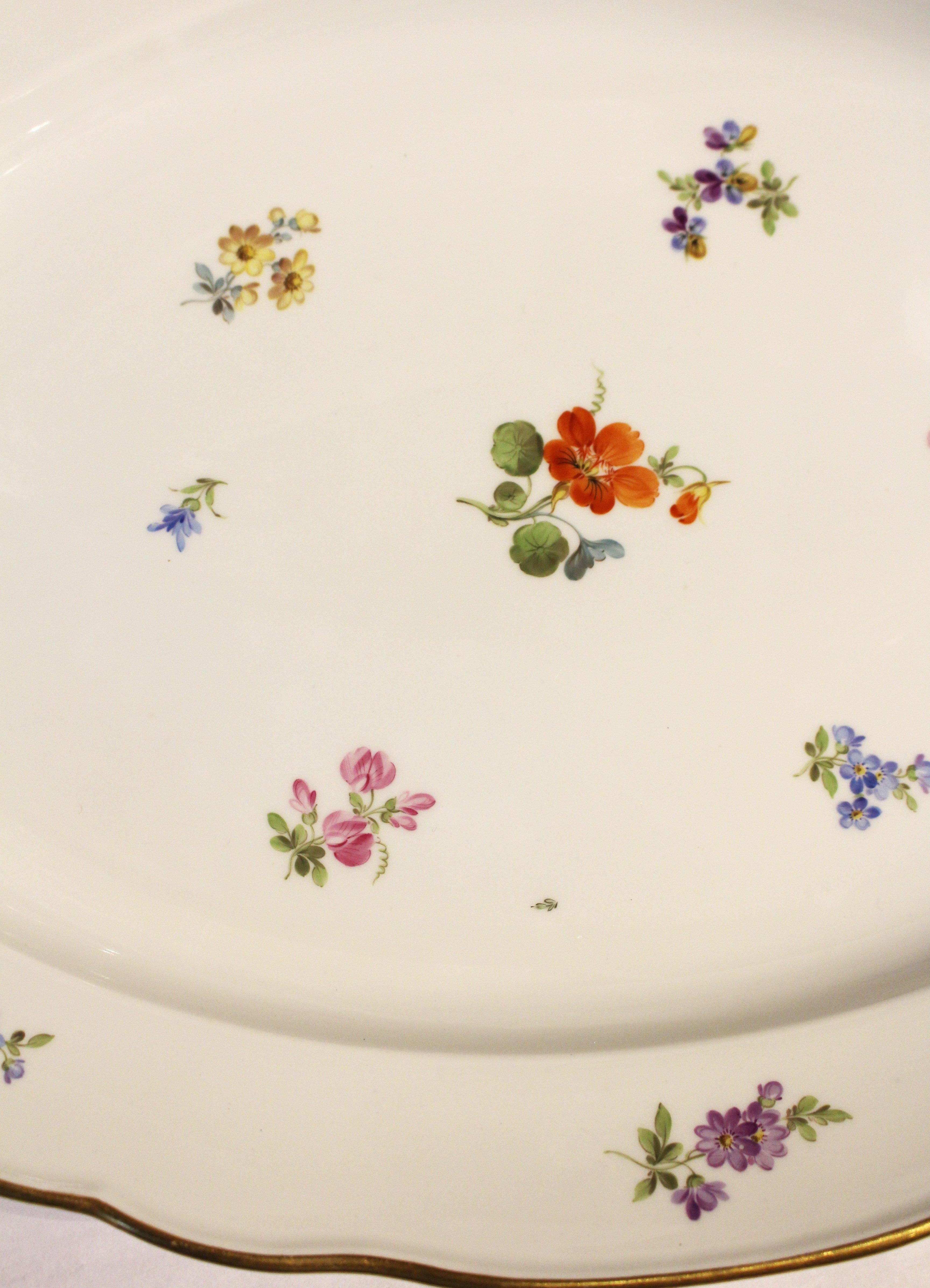 Plato ovalado floral de Meissen de finales del siglo XIX Alemán en venta