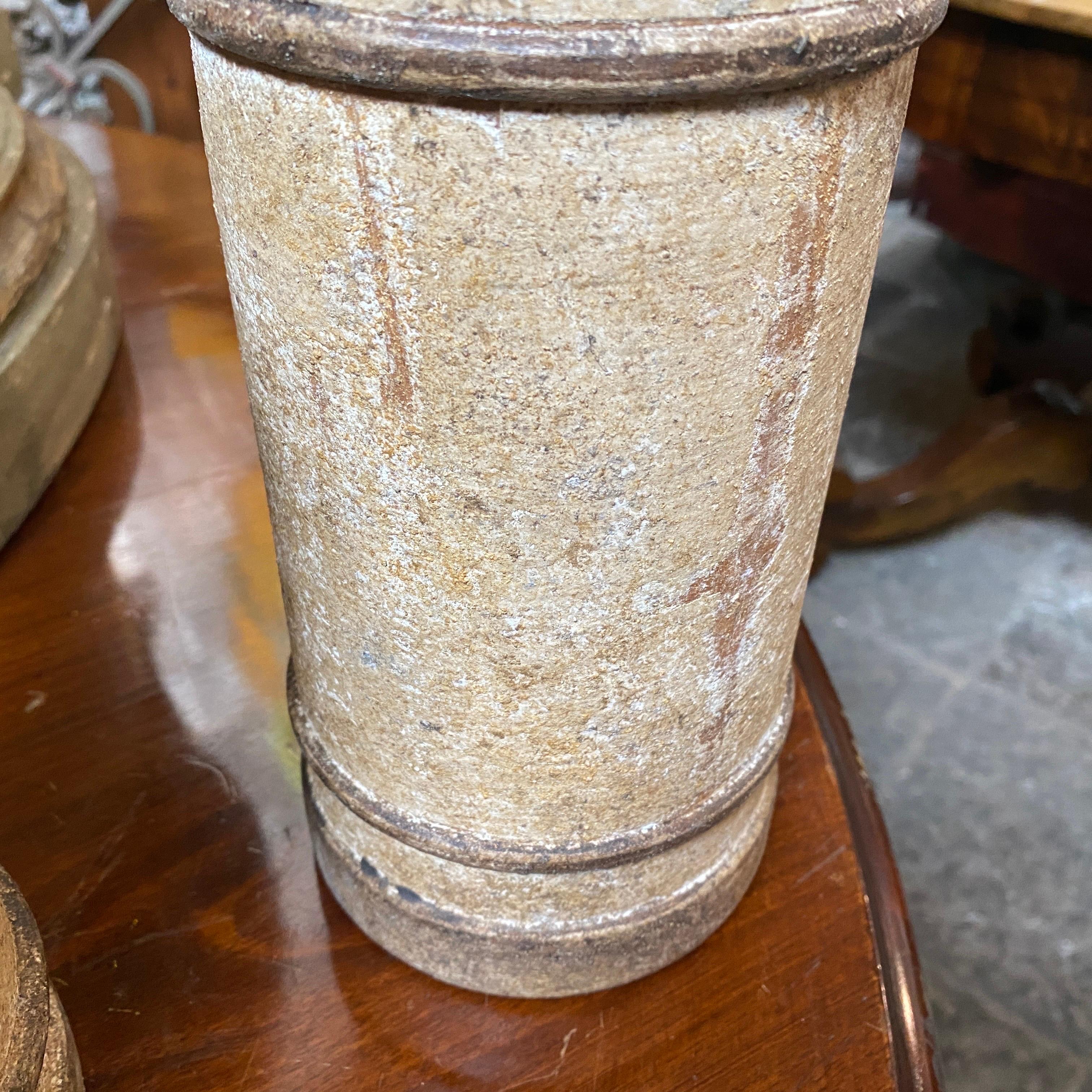Florentiner Apotheker-Gefäße aus lackiertem Holz des späten 19. im Angebot 3