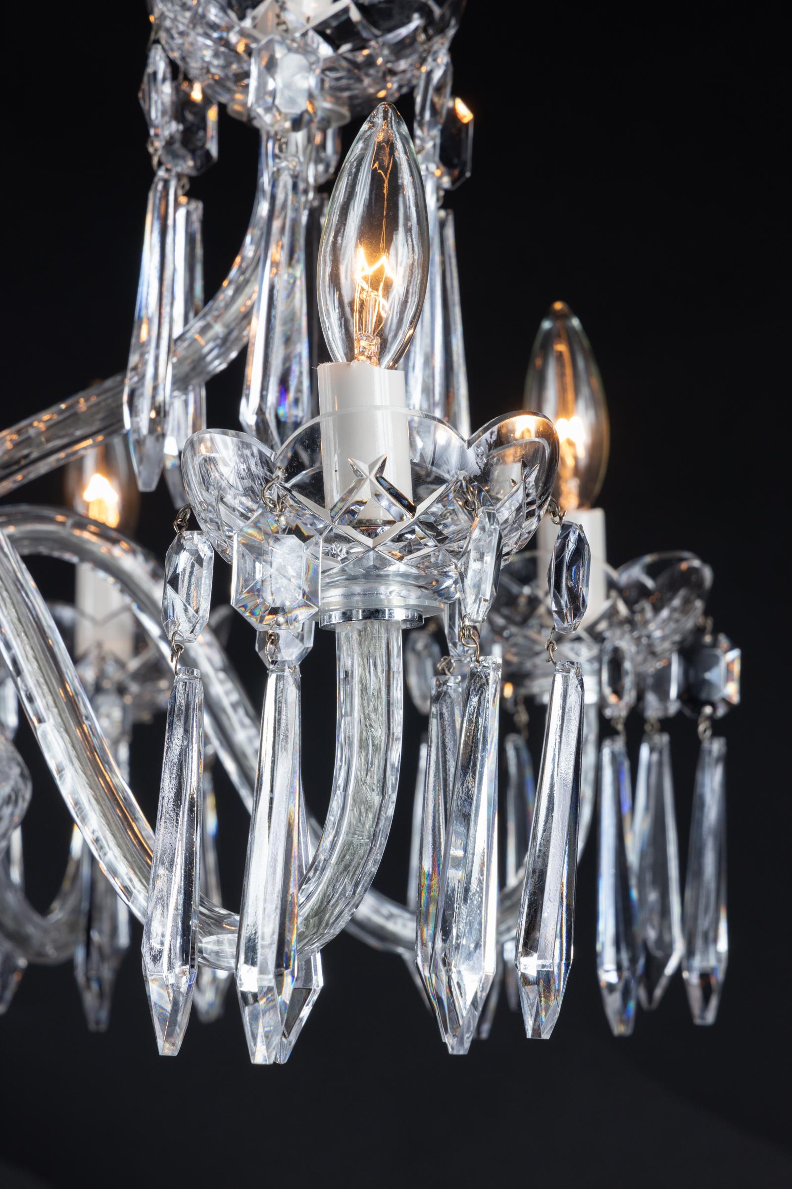 Lampadario a due piani in cristallo francese della fine del XIX secolo in vendita 2
