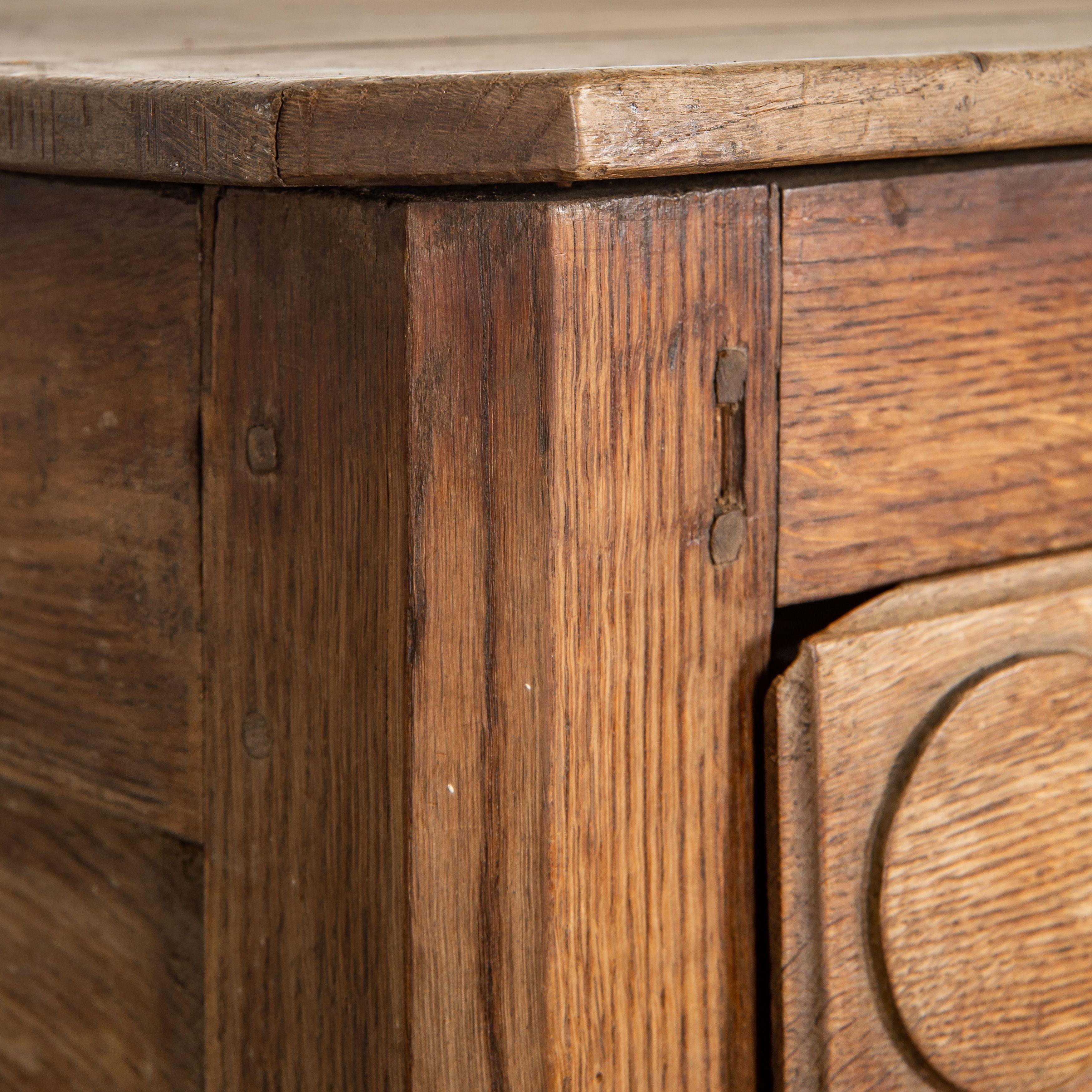 Late 19th Century French Antique Oak Buffet Cabinet In Good Condition For Sale In Fullerton, CA