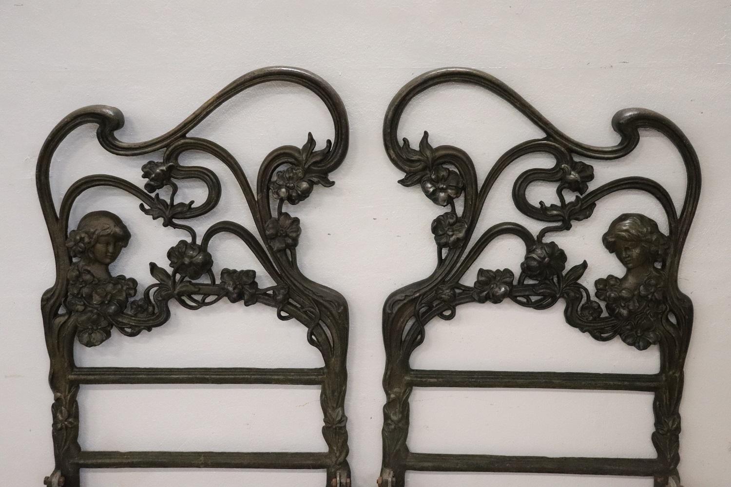 Late 19th Century French Art Nouveau Rare Double Bed in Cast Iron In Good Condition For Sale In Casale Monferrato, IT