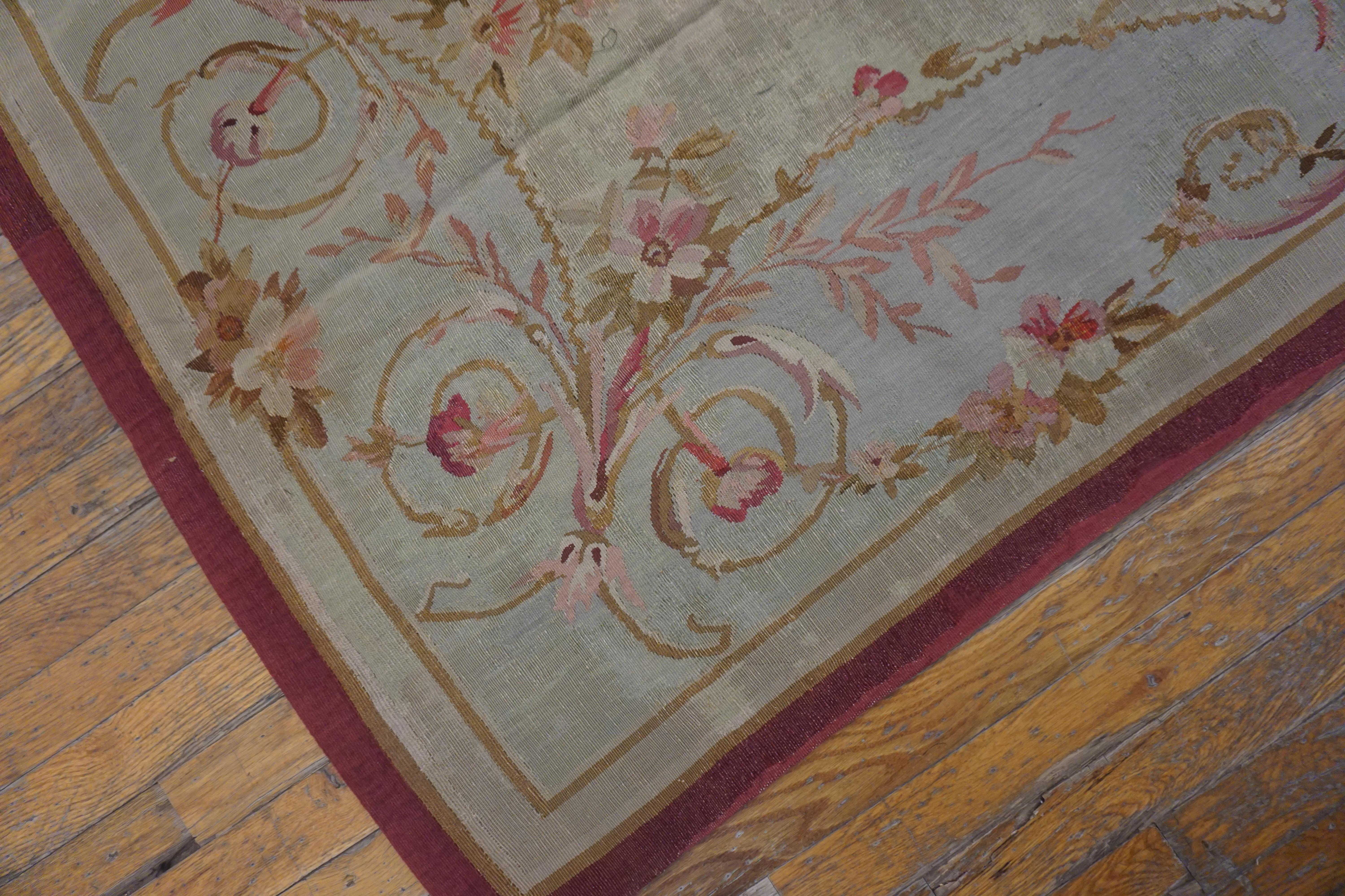 Alfombra de Aubusson francesa de finales del siglo XIX  ( 3' x 6'6