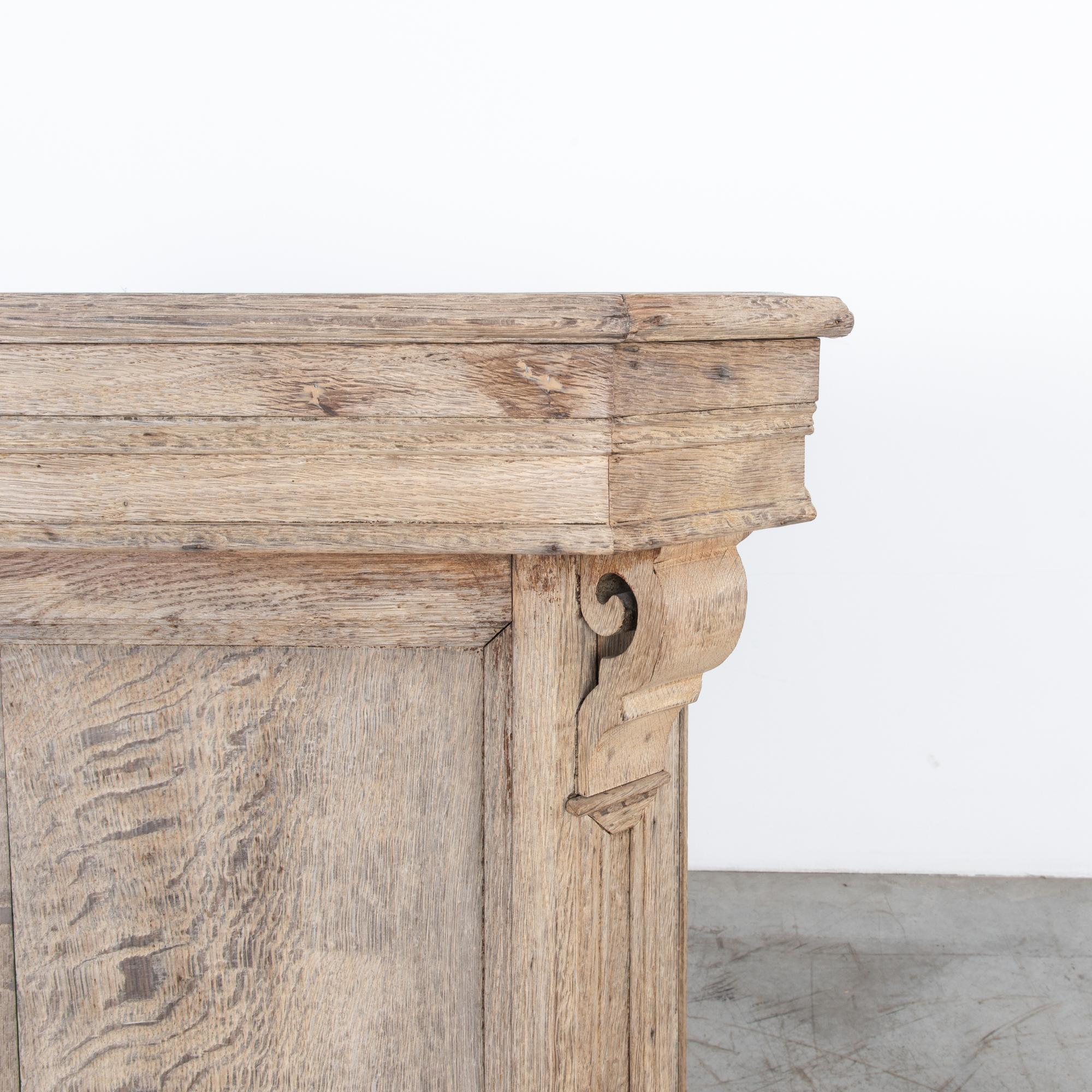 Late 19th Century French Bleached Oak Bar 2