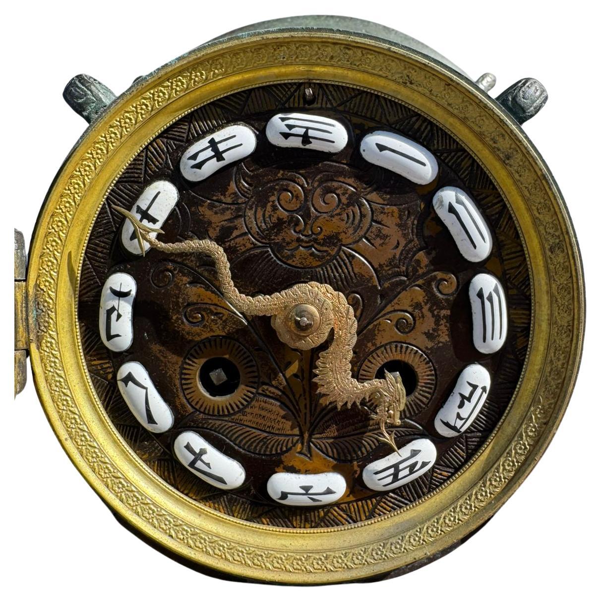 Late 19th Century, French Bronze Clock with Oriental Influence In Good Condition For Sale In Miami, US