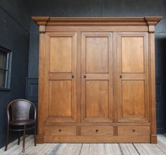 Late 19th Century French Cabinet made of Oak
