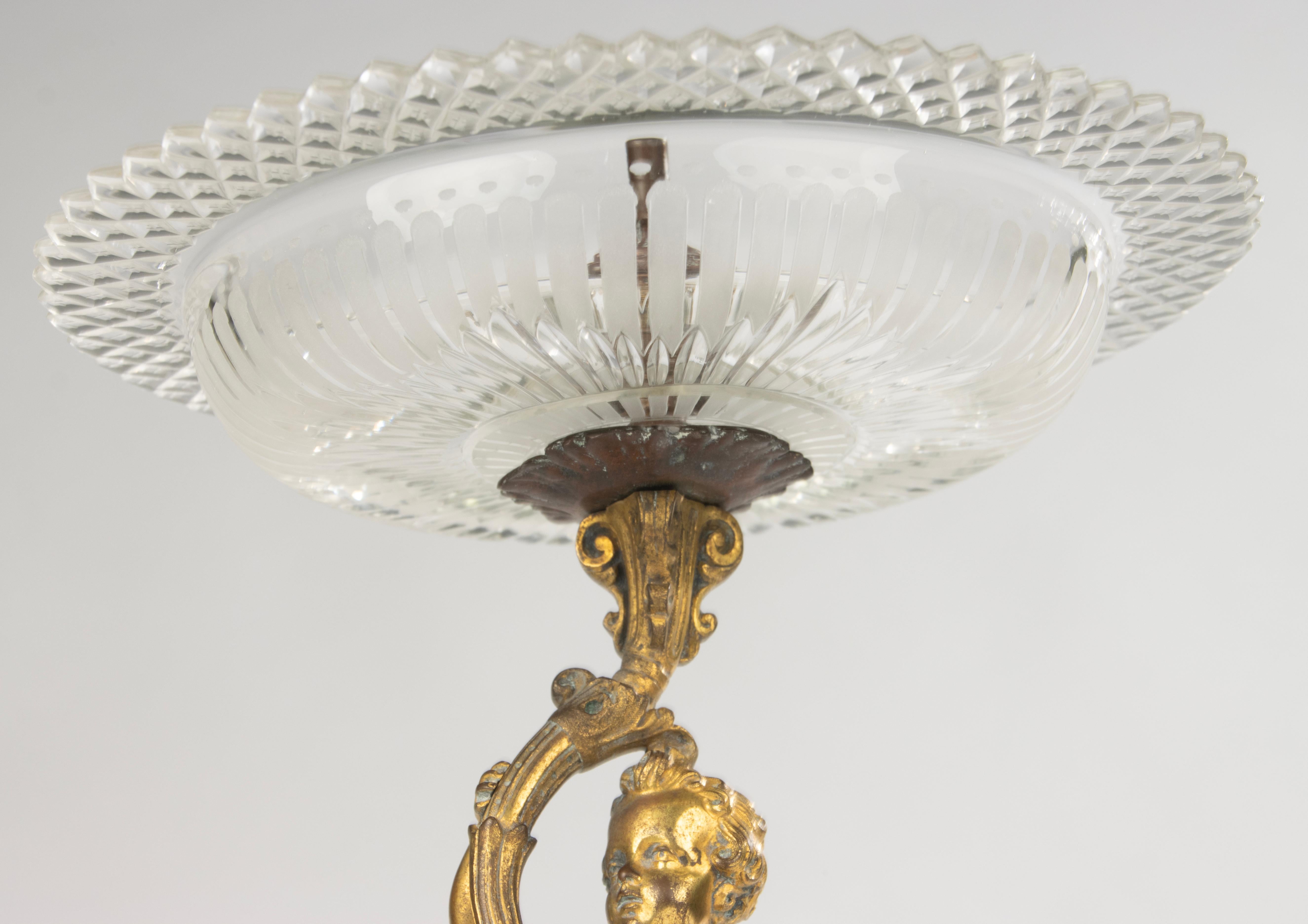 Late 19th Century French Centerpiece - Bronze - Putto with Crystal Dish For Sale 1