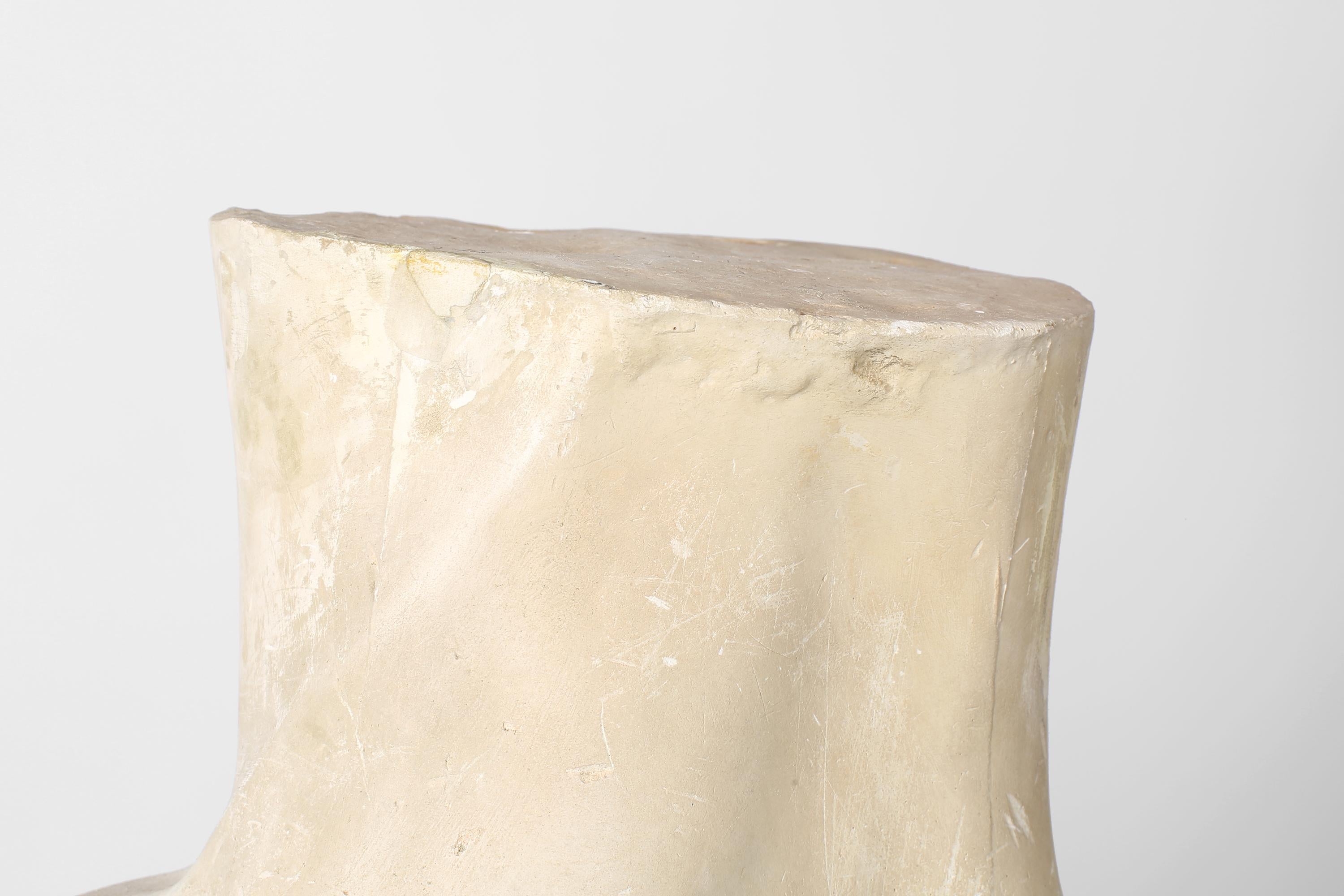 Piede in gesso classico francese della fine del XIX secolo in vendita 6