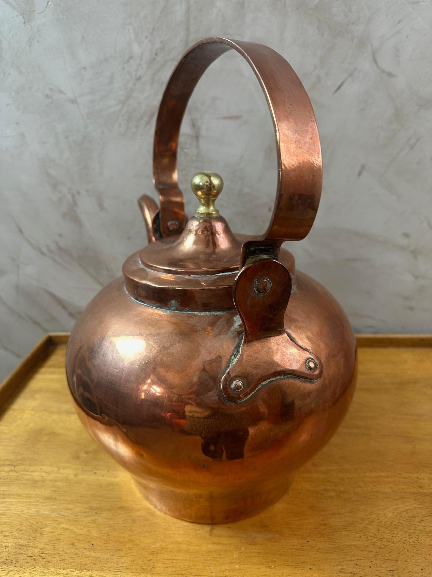 Bouilloire en cuivre française de la fin du XIXe siècle, 1890 en vente 4