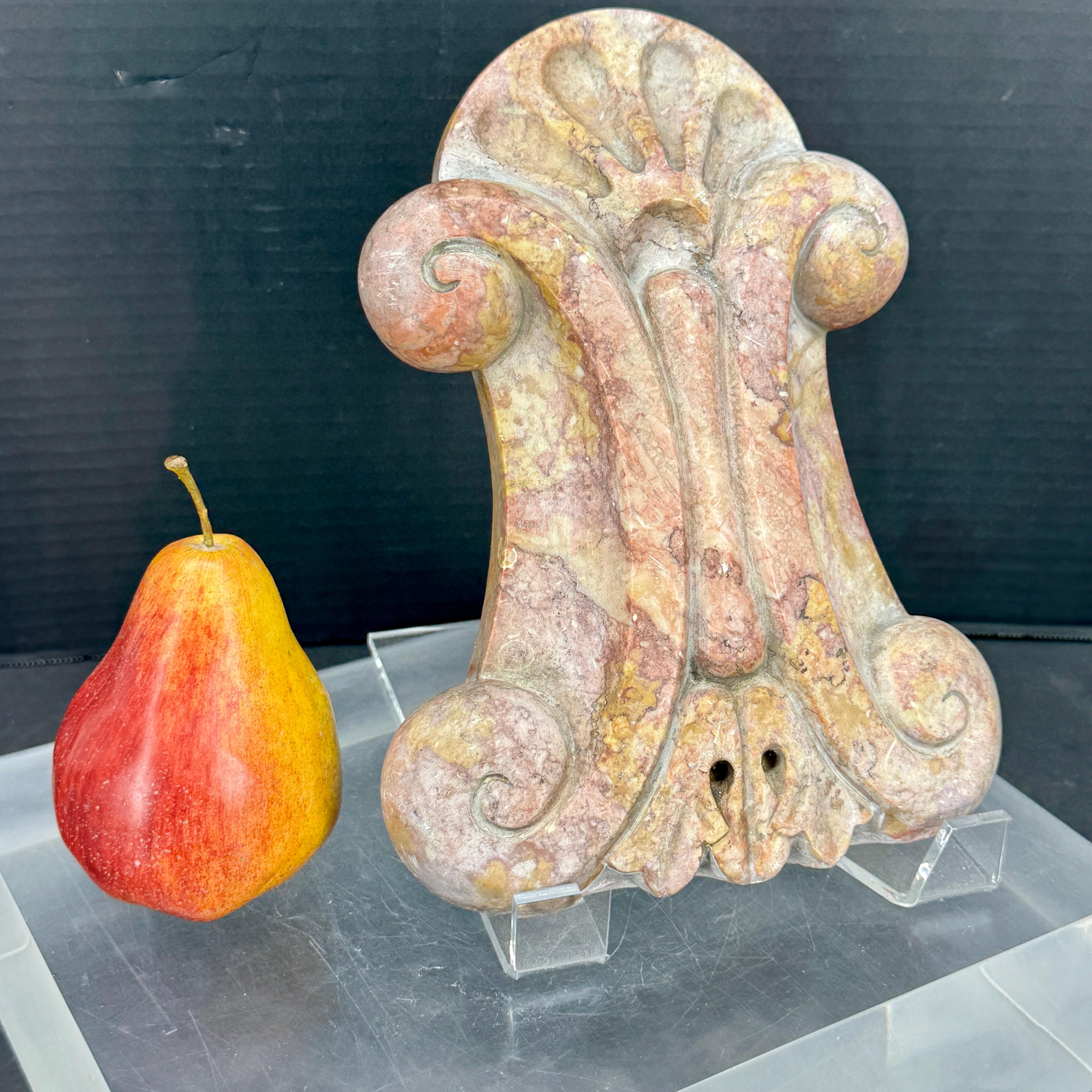 Late 19th-Century French Decorative Marble Fragment Sculpture en vente 3