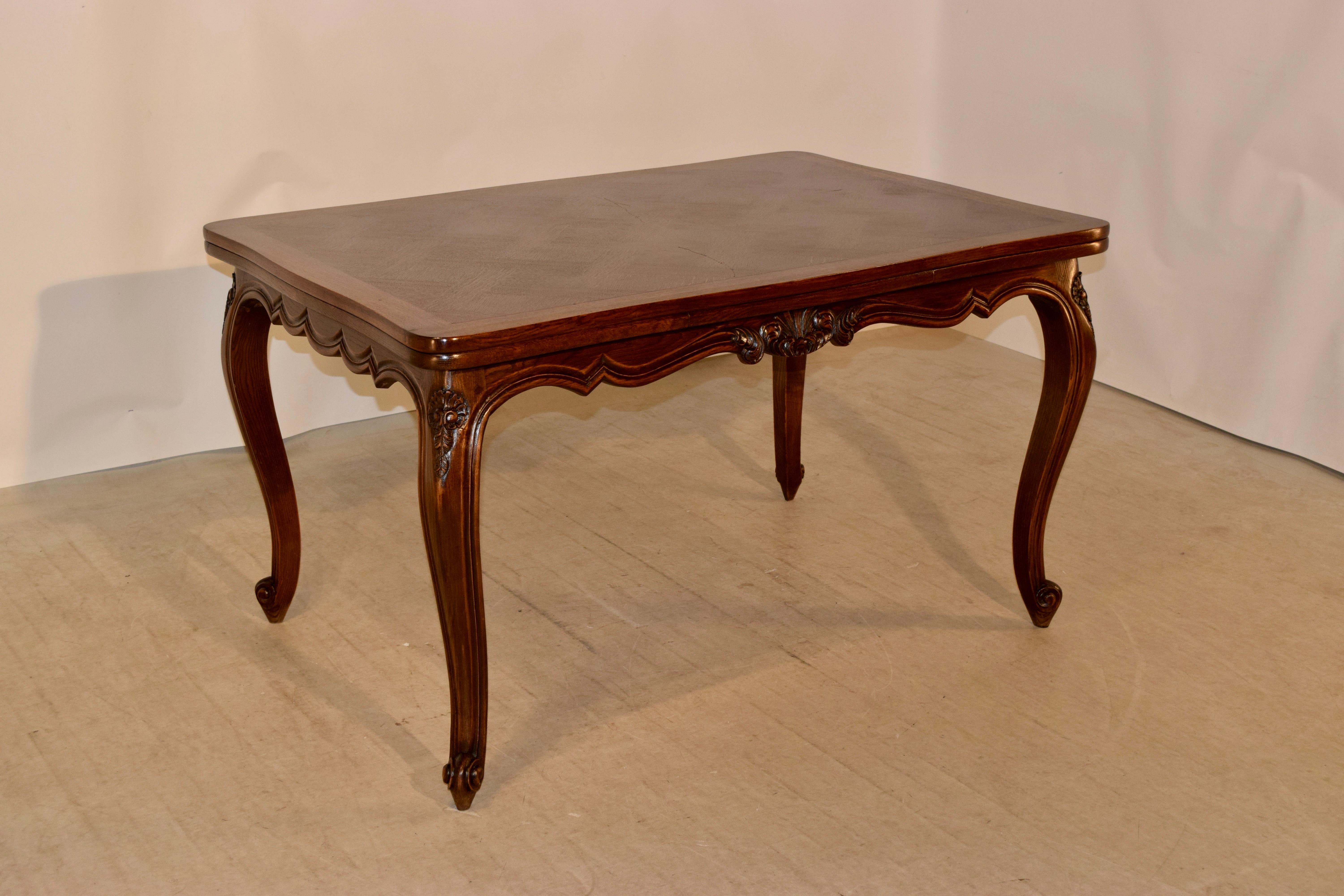 Country Late 19th Century French Draw Leaf Table