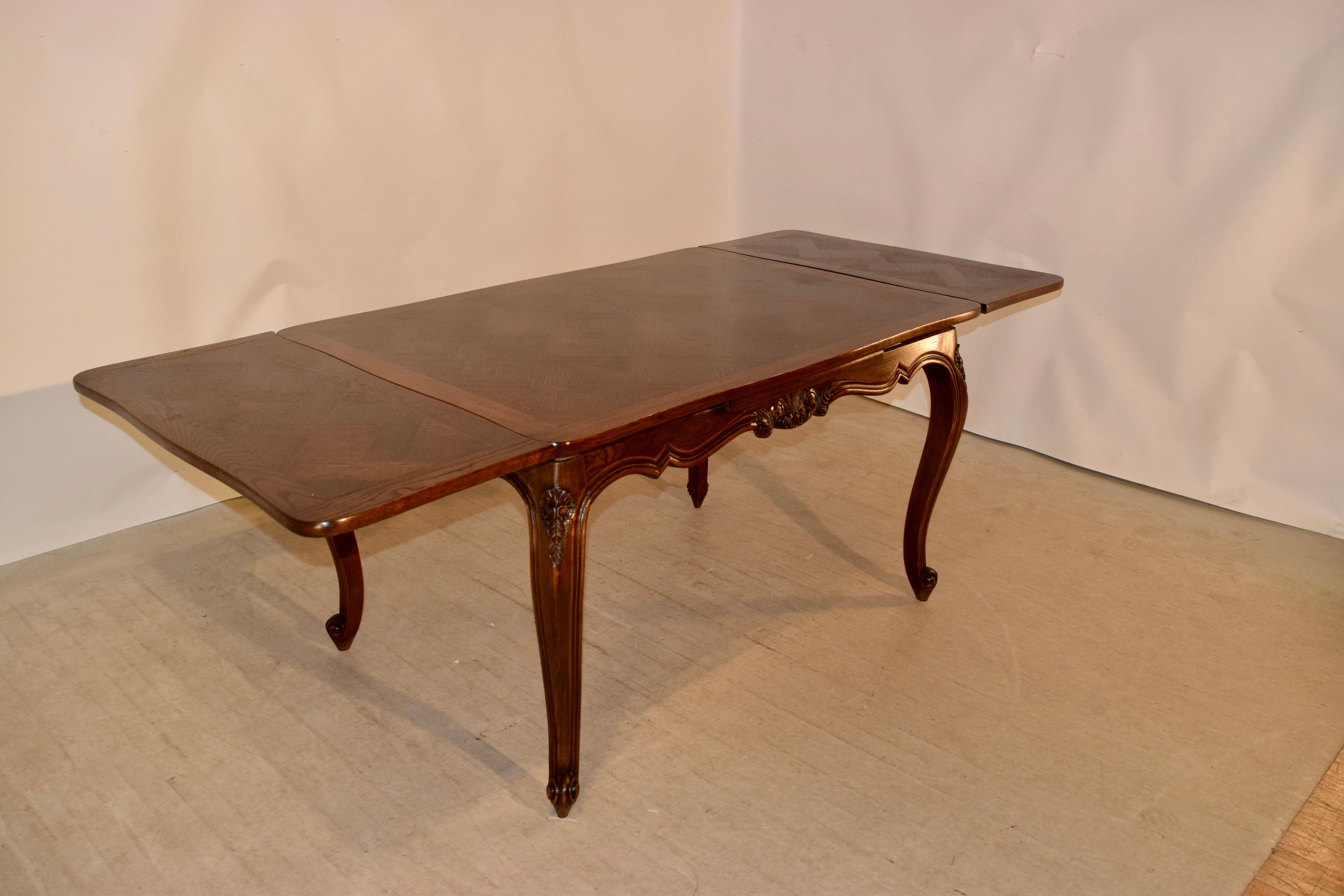 Late 19th Century French Draw Leaf Table 1