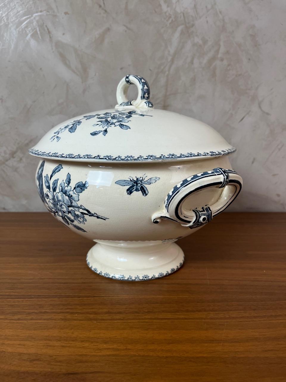 Zuppiera di Sarreguemines in terracotta francese della fine del XIX secolo, anni 1890 in vendita 1