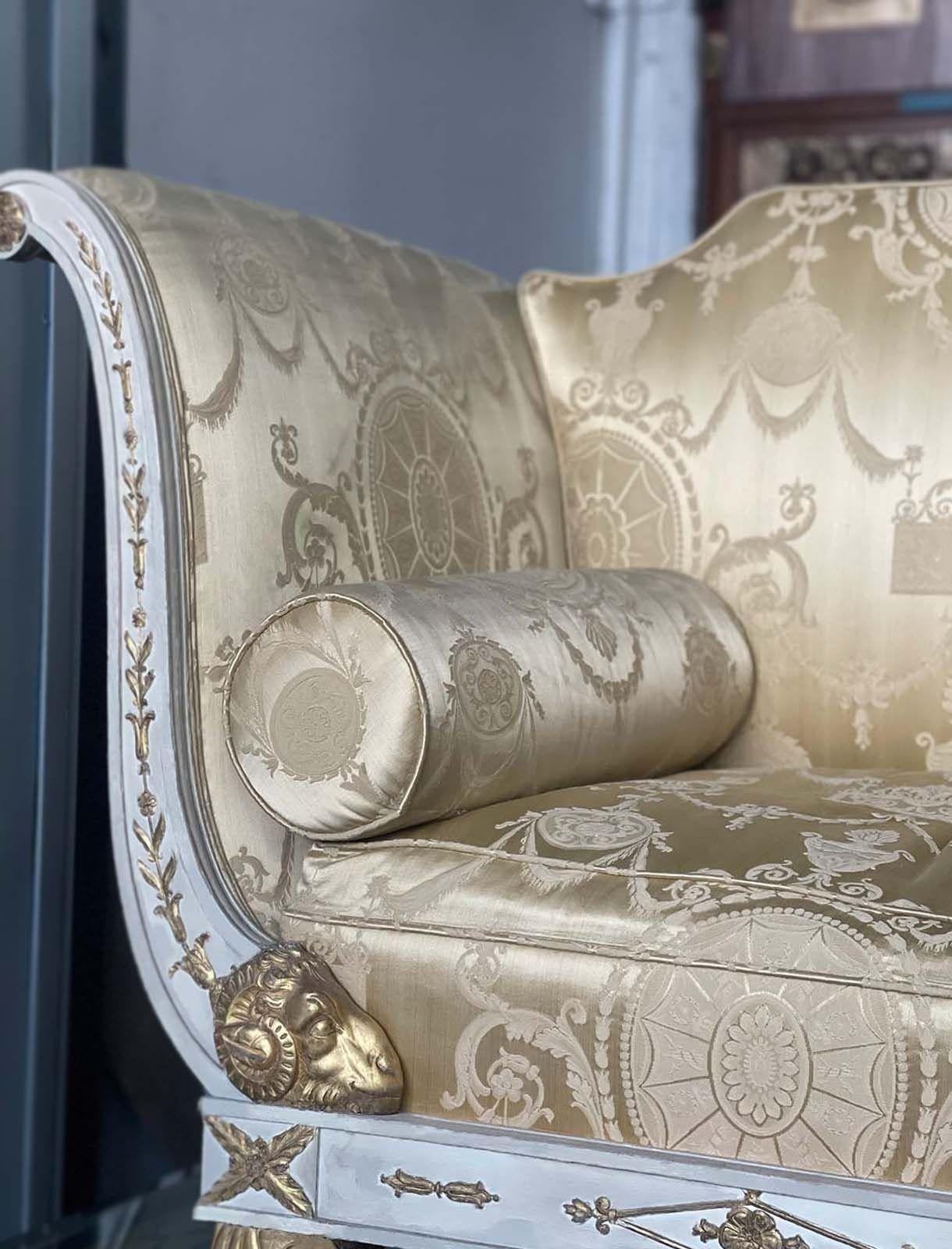 Französisches Sofa im Empire-Stil des späten 19. Jahrhunderts im Zustand „Gut“ im Angebot in Los Angeles, CA