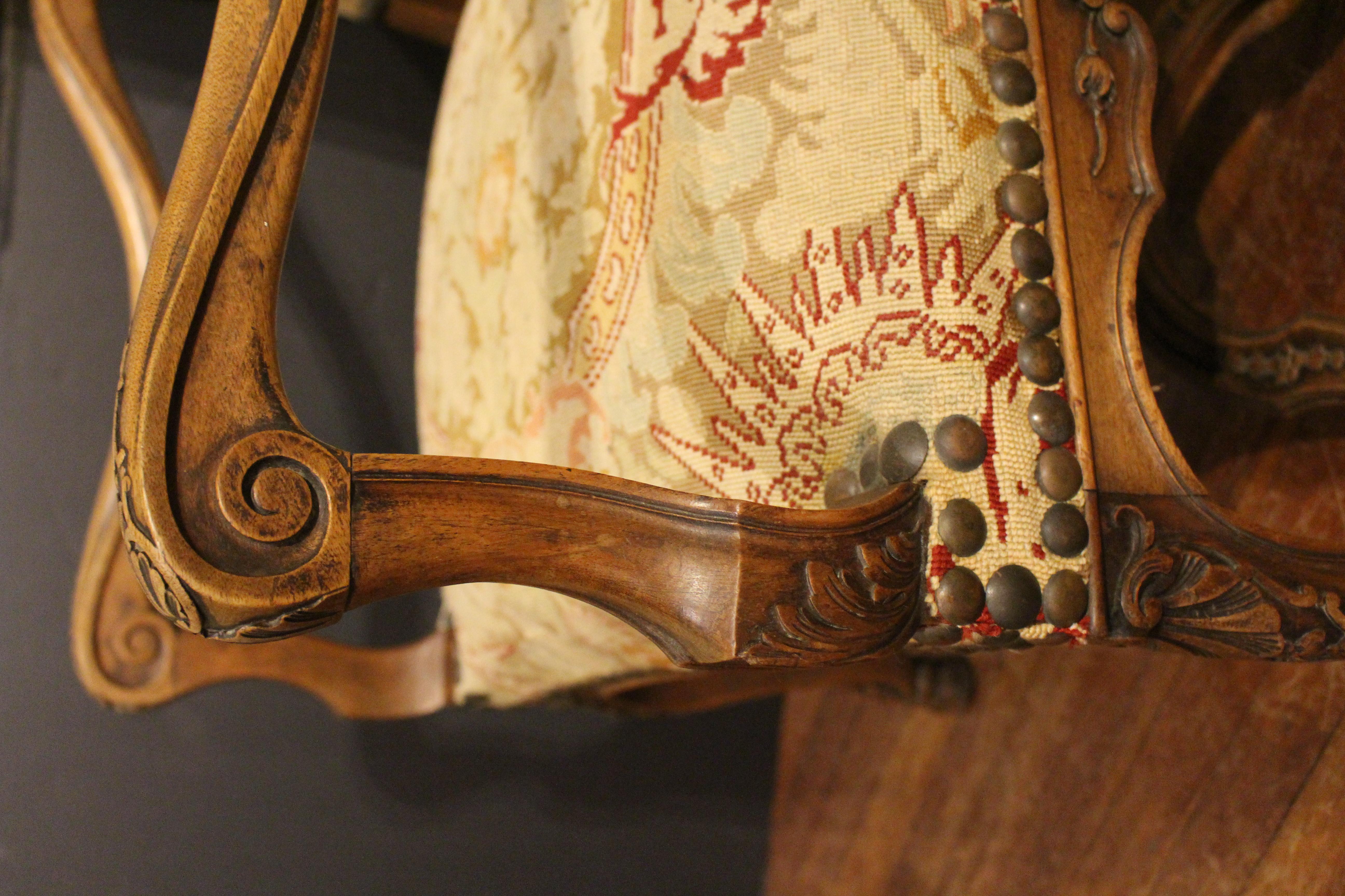 Late 19th Century French Fauteuil in Walnut In Good Condition For Sale In Chapel Hill, NC