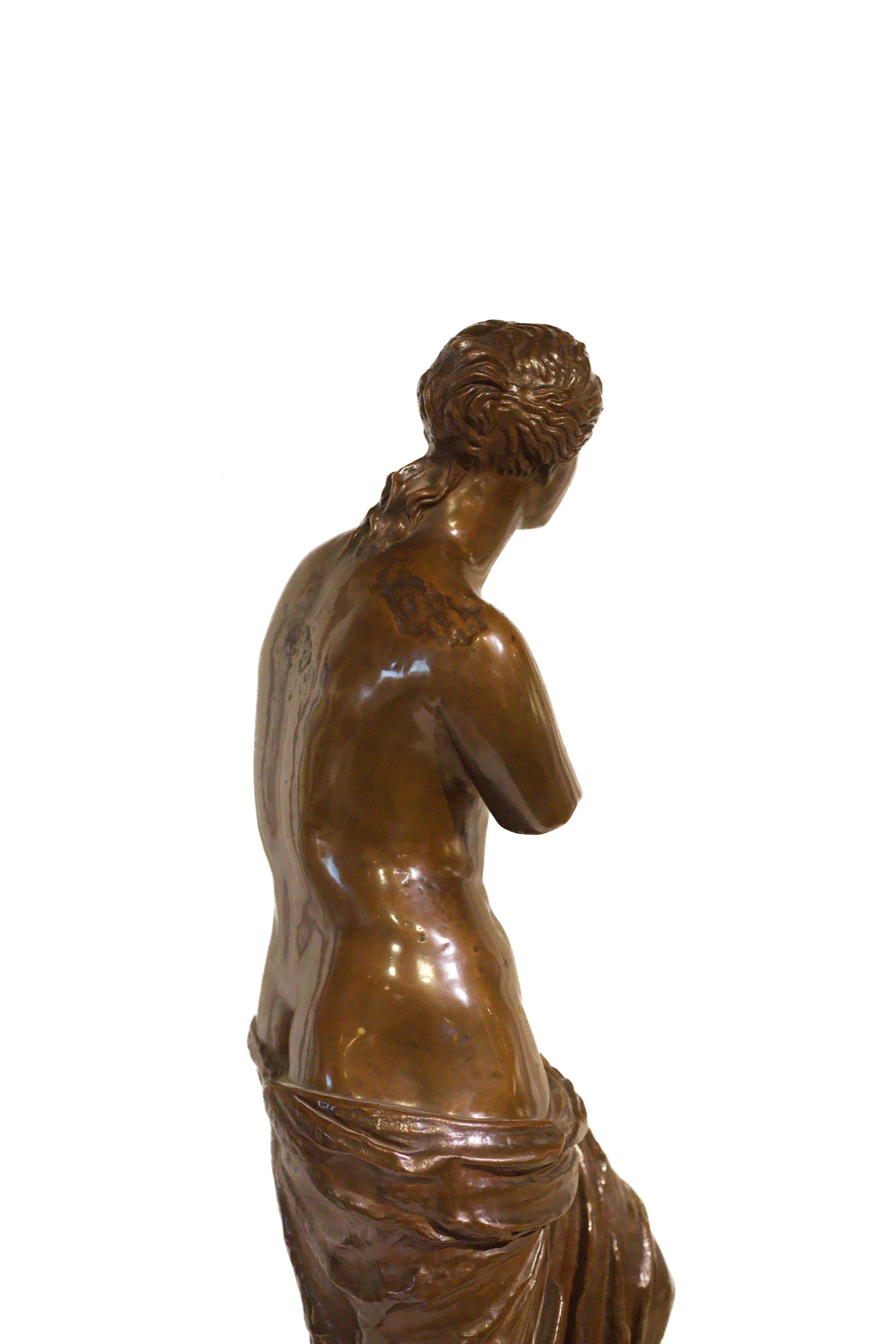Scultura di bronzo della Venere di Milo di fine Ottocento francese Ferdinand Barbedienne in vendita 1