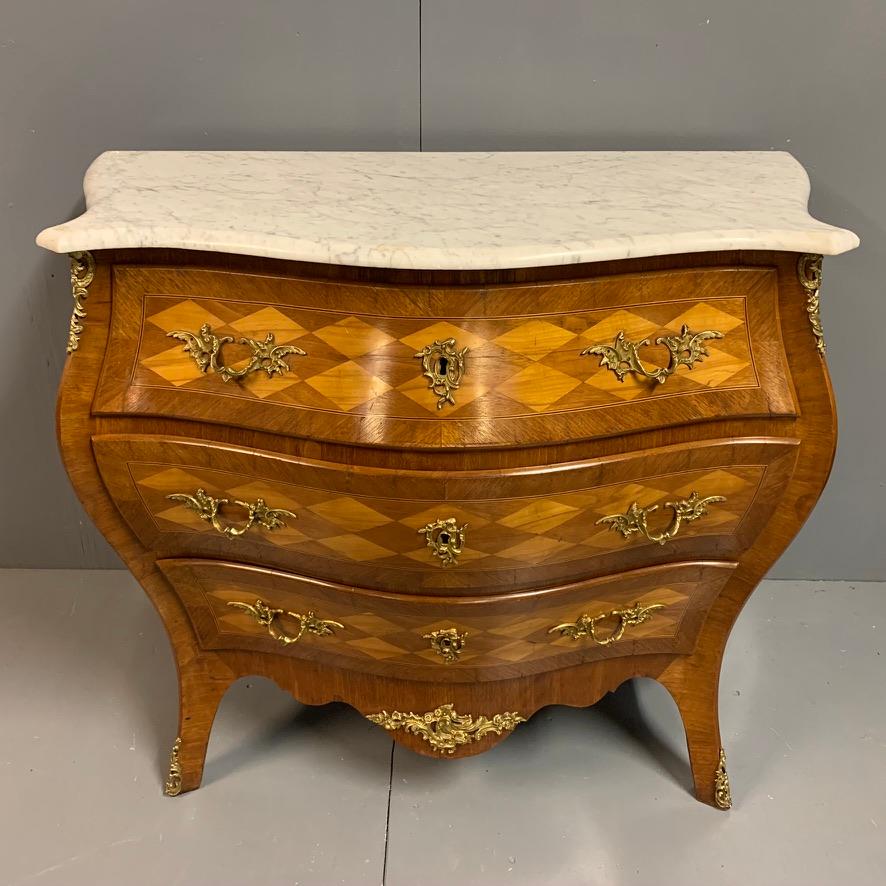 Late 19th Century French Geometric Marquetry Bombe Commode Chest of Drawers 4