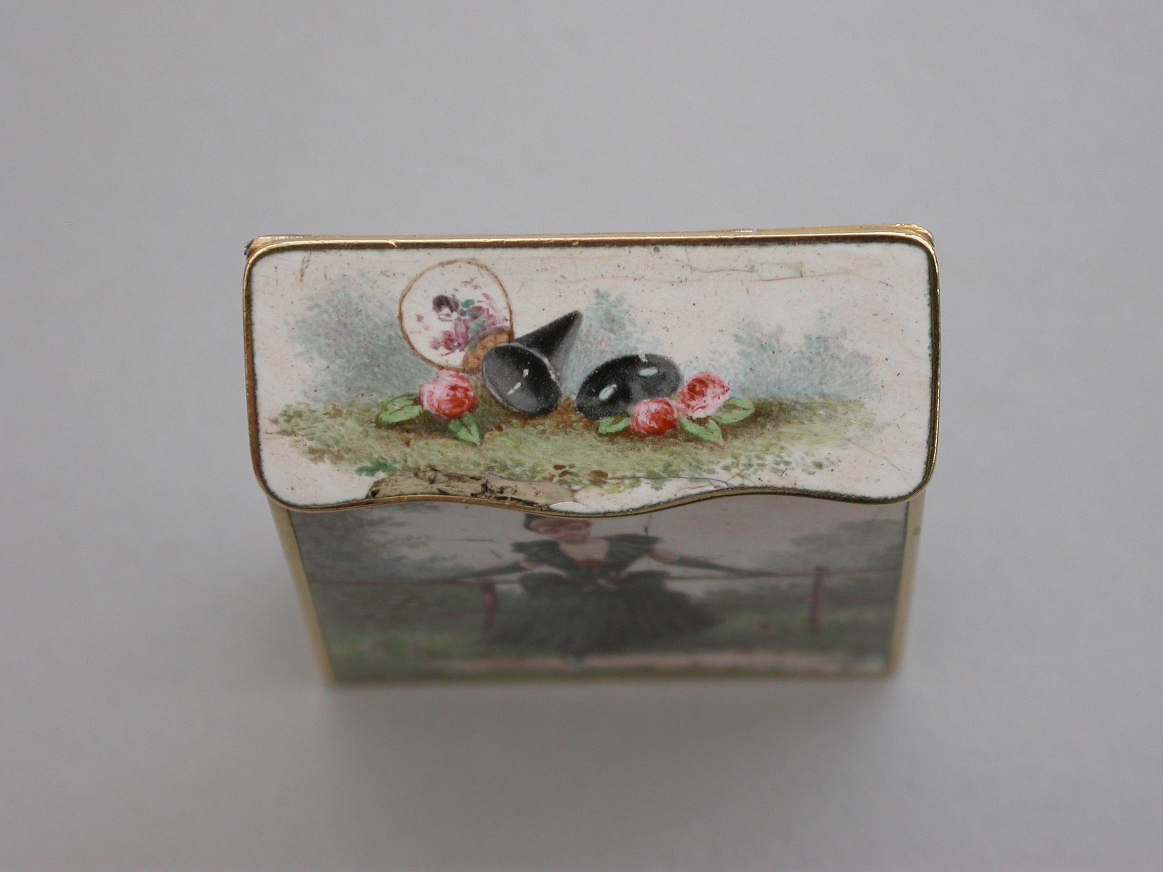 Late 19th Century French Gold and Enamel Vesta Case ‘Sappho’, circa 1900 For Sale 5
