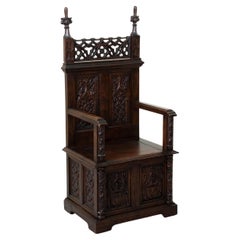 Poltrona in stile gotico francese della fine del XIX secolo, intagliata a mano, in Oak, Trono