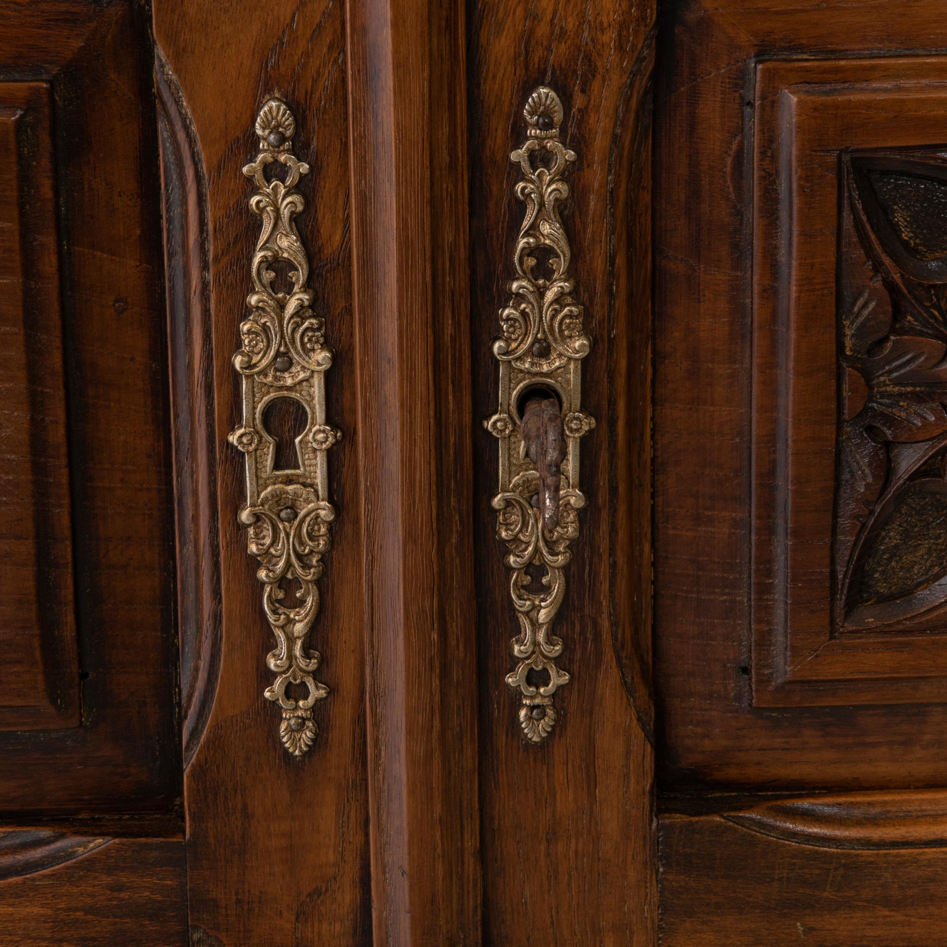 Late 19th Century French Gothic Style Hand Carved Walnut Cabinet or Credenza For Sale 8