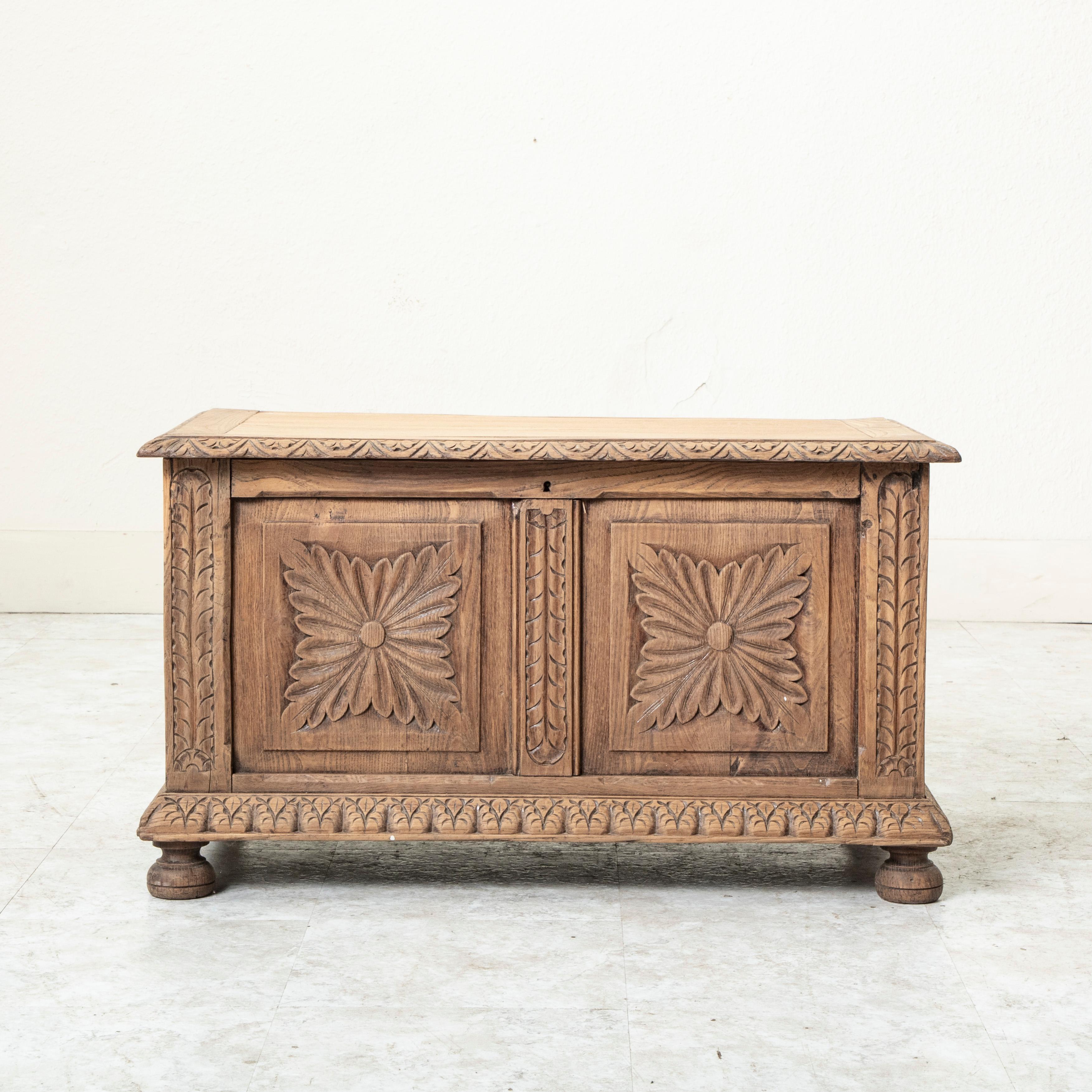 Late 19th Century French Hand Carved Bleached Oak Coffer Bench In Good Condition In Fayetteville, AR