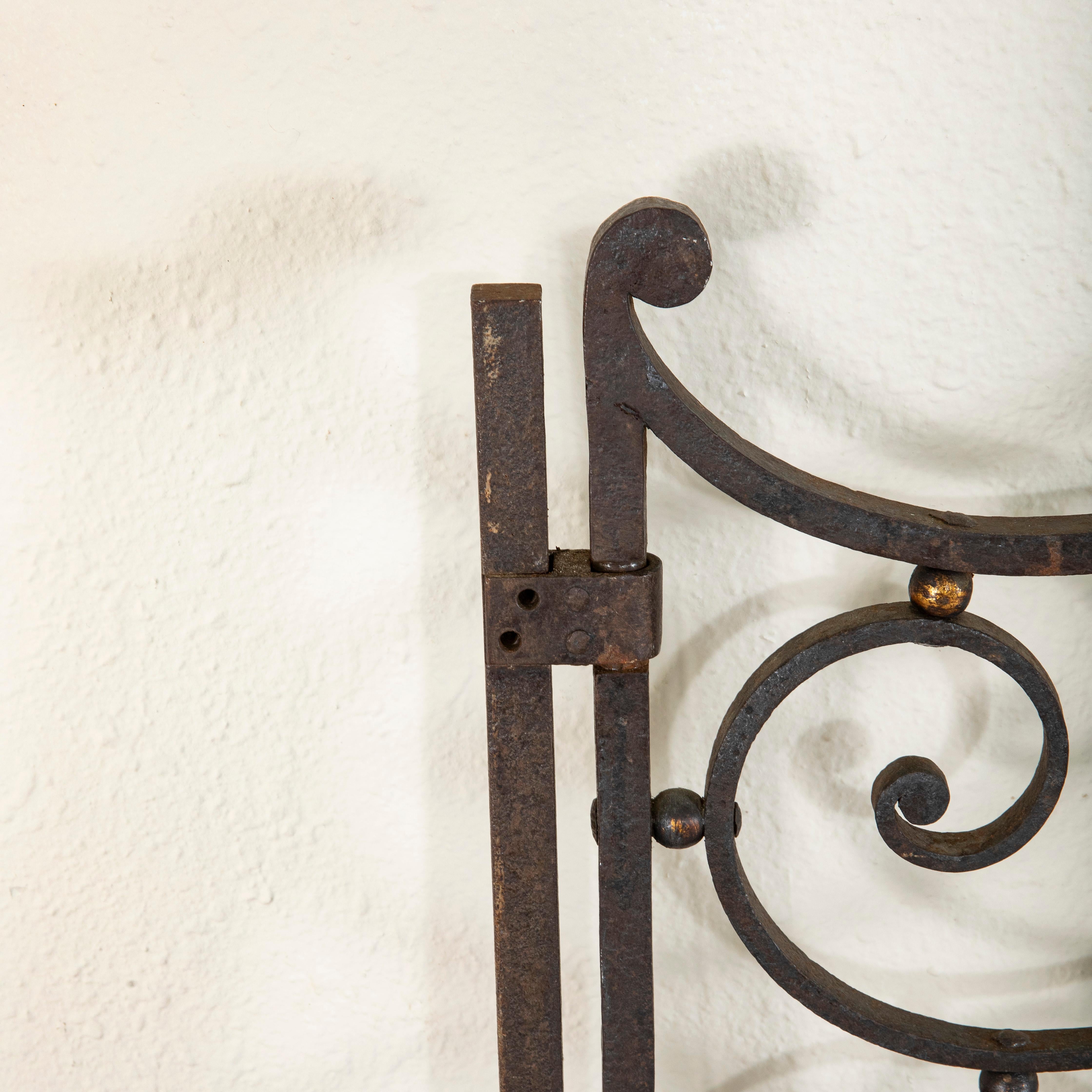 Late 19th Century French Hand Forged Iron Gate with Gold Detailing 11