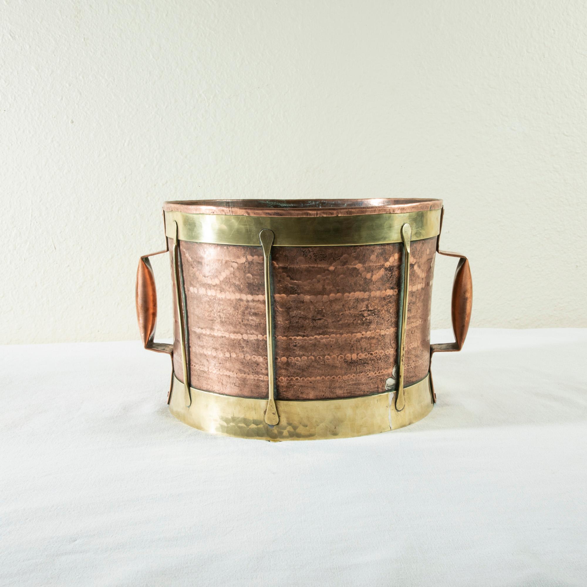 Late 19th Century French Hand Hammered Copper and Brass Water Vessel Cachepot 2