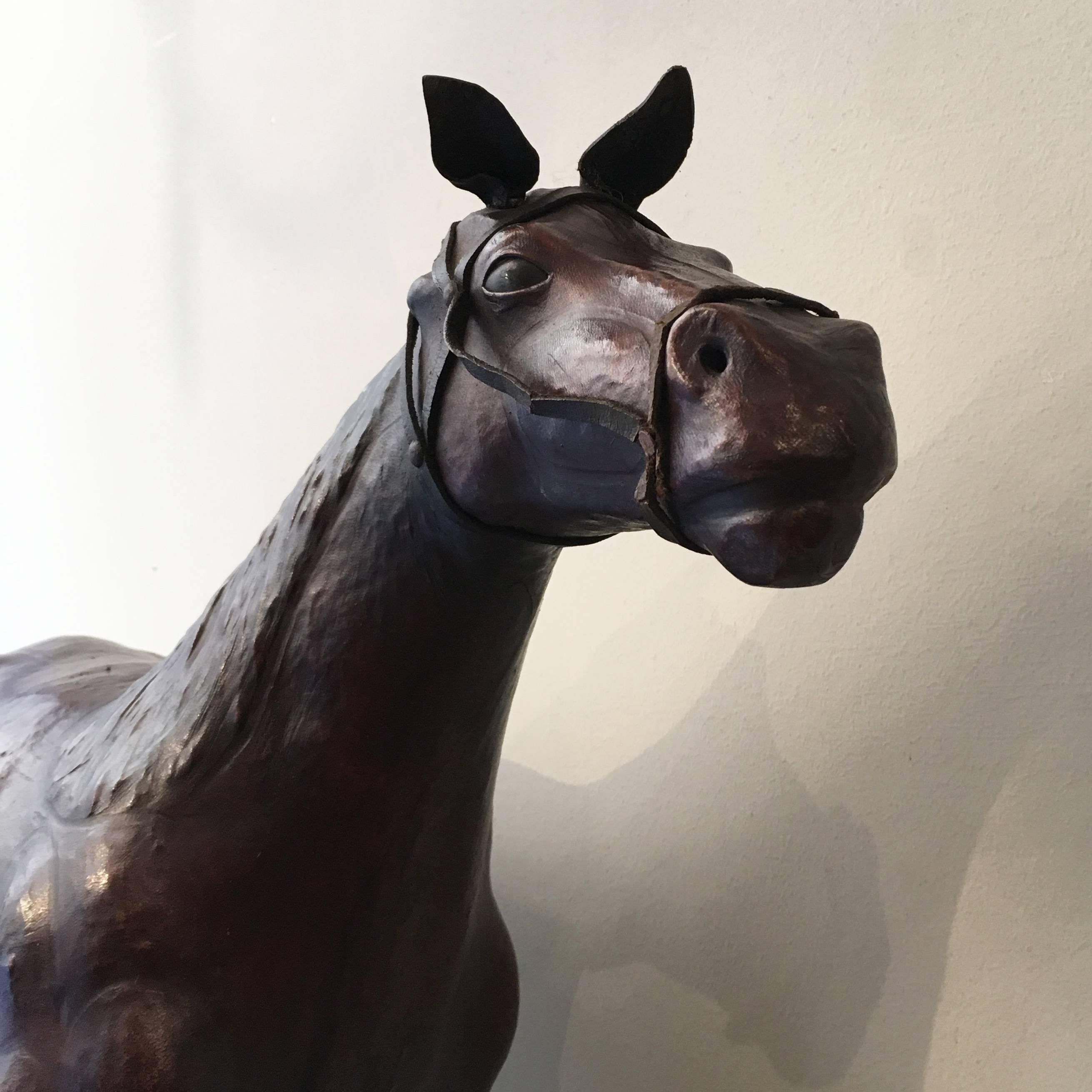 Late 19th Century French Handmade Leather Full Body Horse Sculpture or Model In Good Condition In Firenze, IT