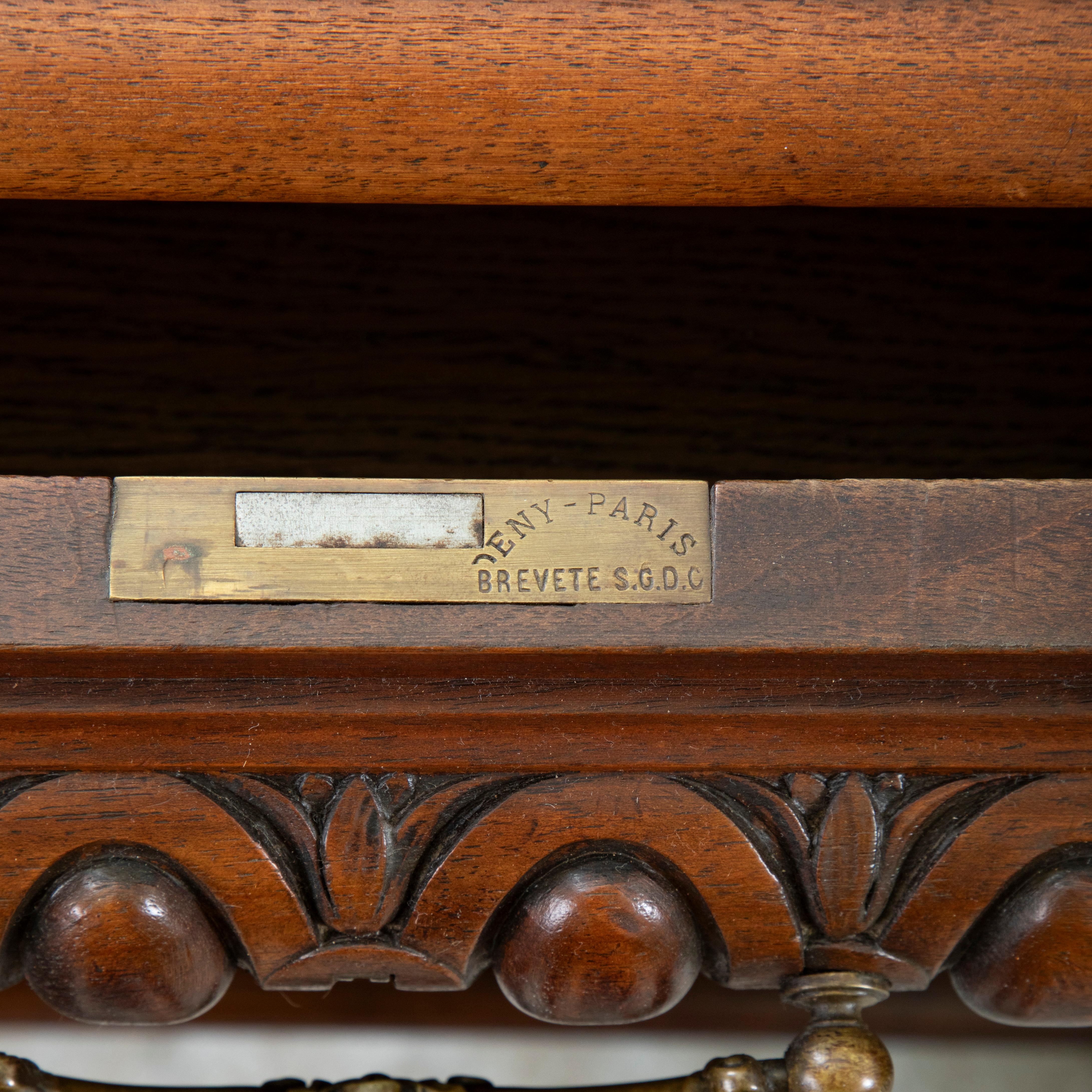 Credenza in noce in stile rinascimentale Henri II della fine del XIX secolo in vendita 2