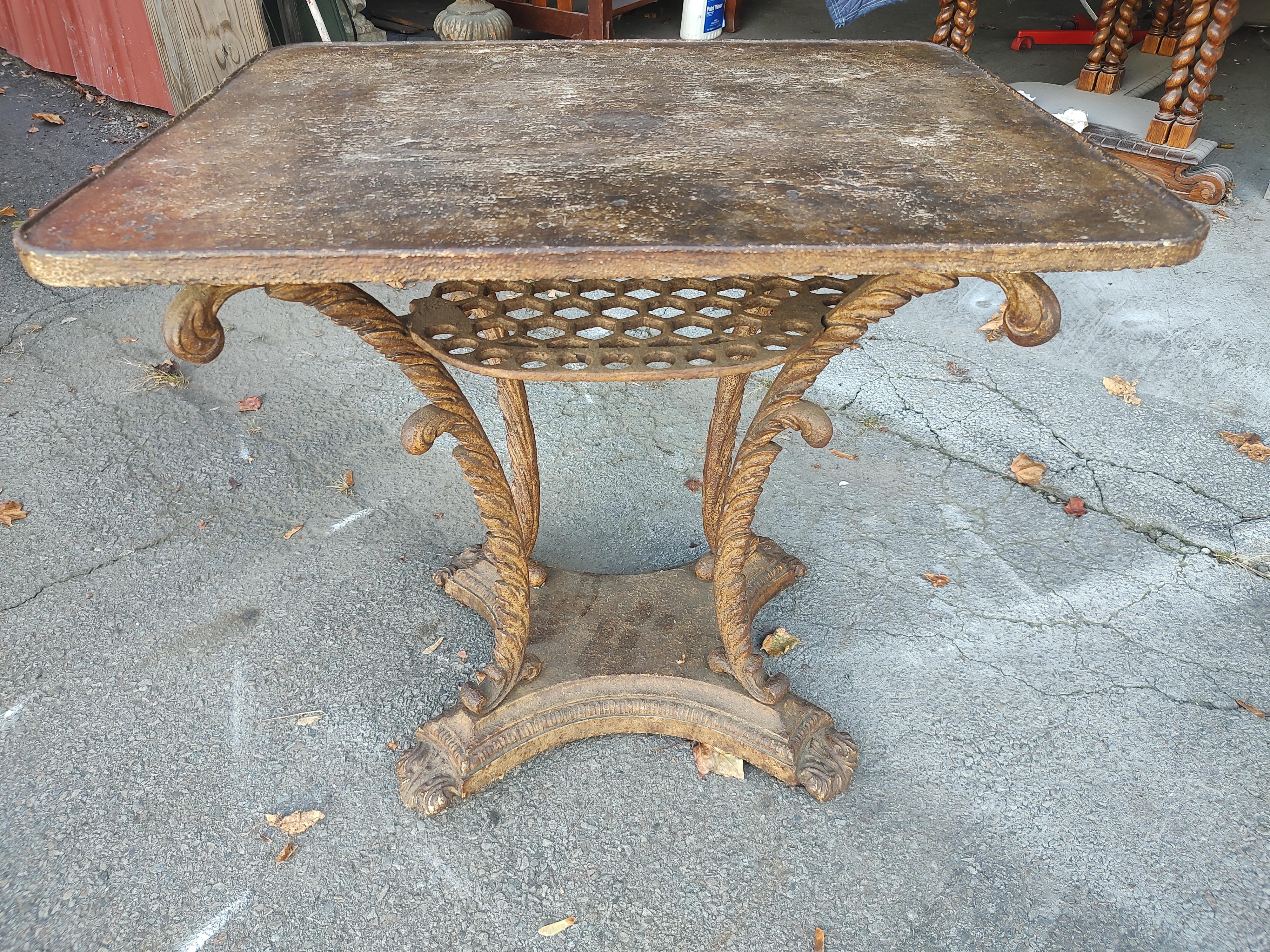 Late 19th Century French Industrial Cast Iron Painted Garden Table For Sale 6