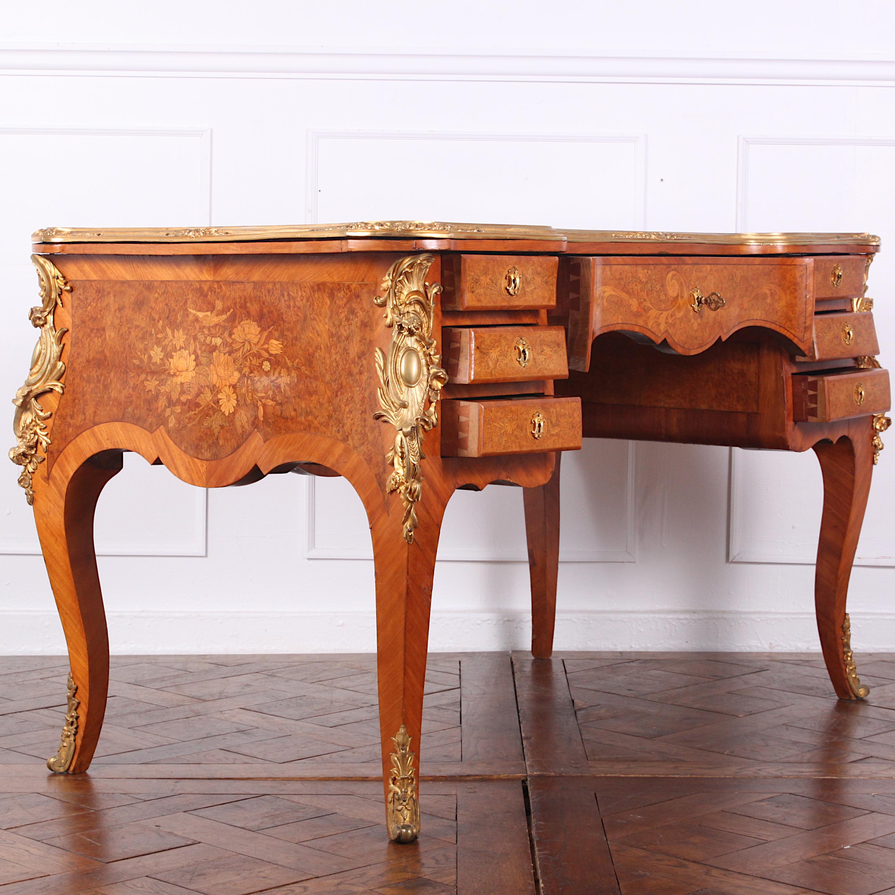 Late 19th Century French Inlaid Louis XV Style Writing Desk Bureau Plat In Good Condition In Vancouver, British Columbia