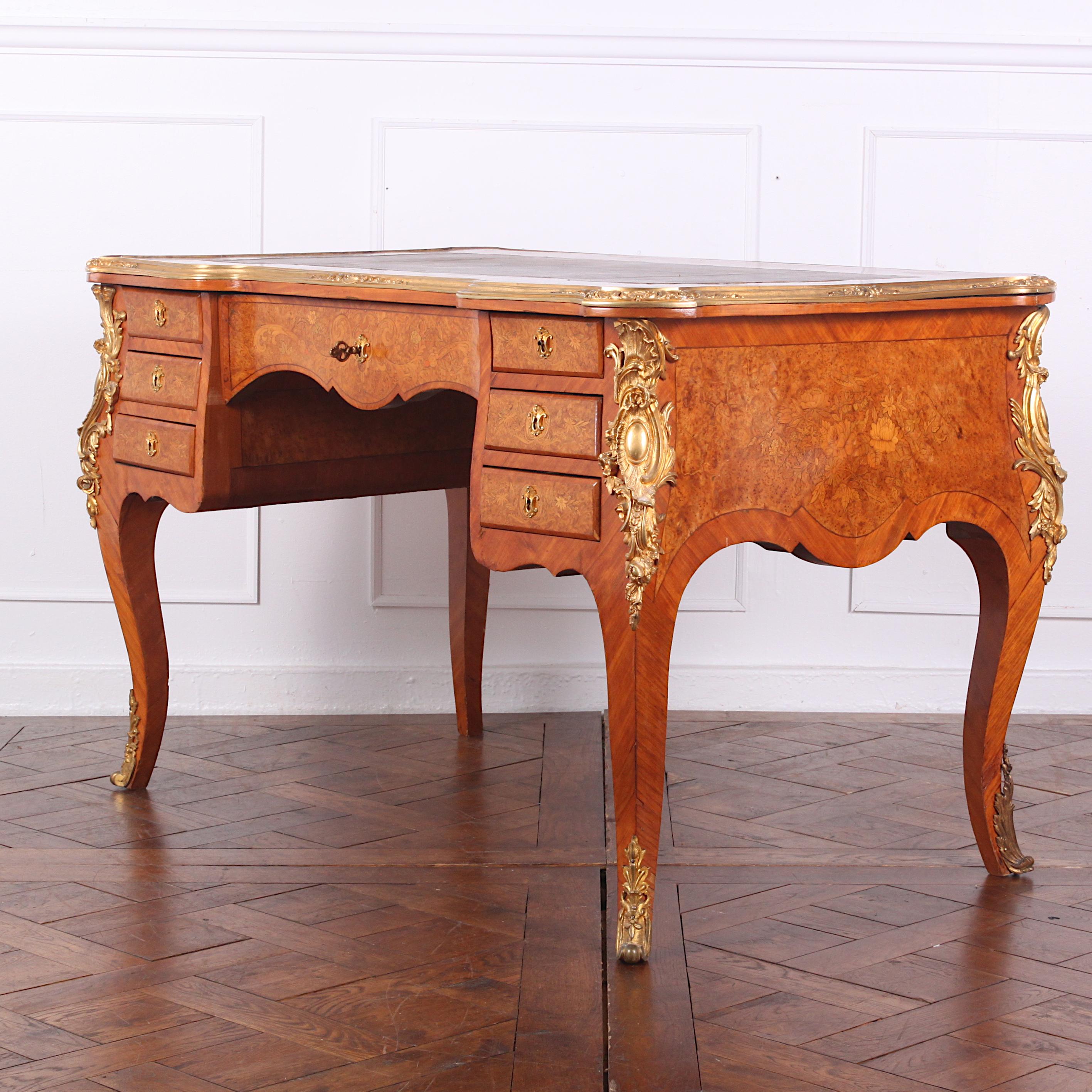 Kingwood Late 19th Century French Inlaid Louis XV Style Writing Desk Bureau Plat