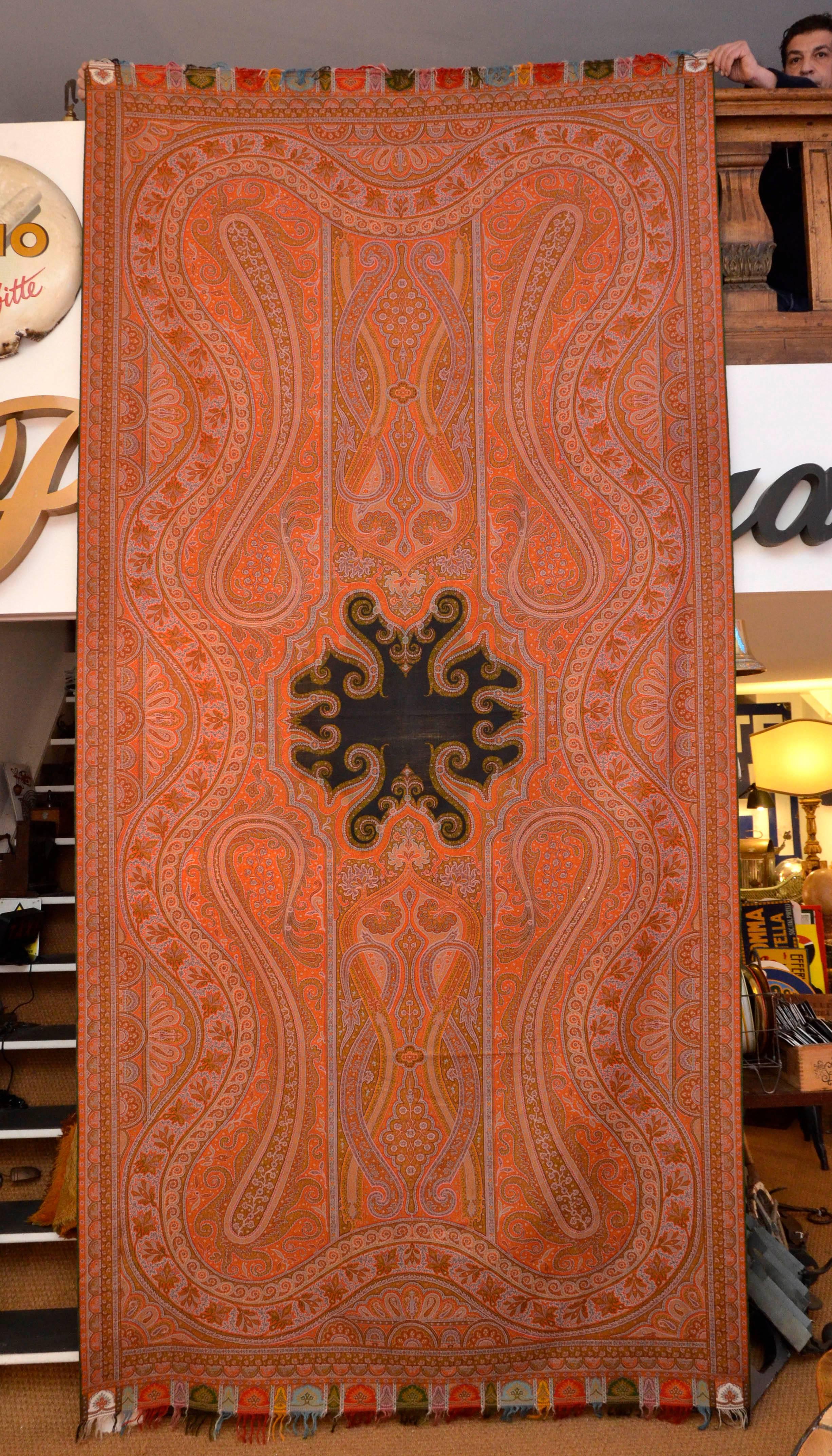 Late 19th Century French Kashmir Paisley Shawl For Sale 2