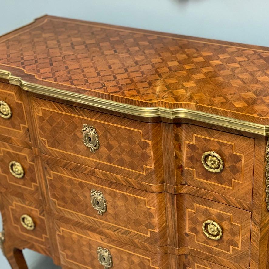 Neoclassical Late 19th Century French Kingwood Geometric Parquetry Chest of Drawers