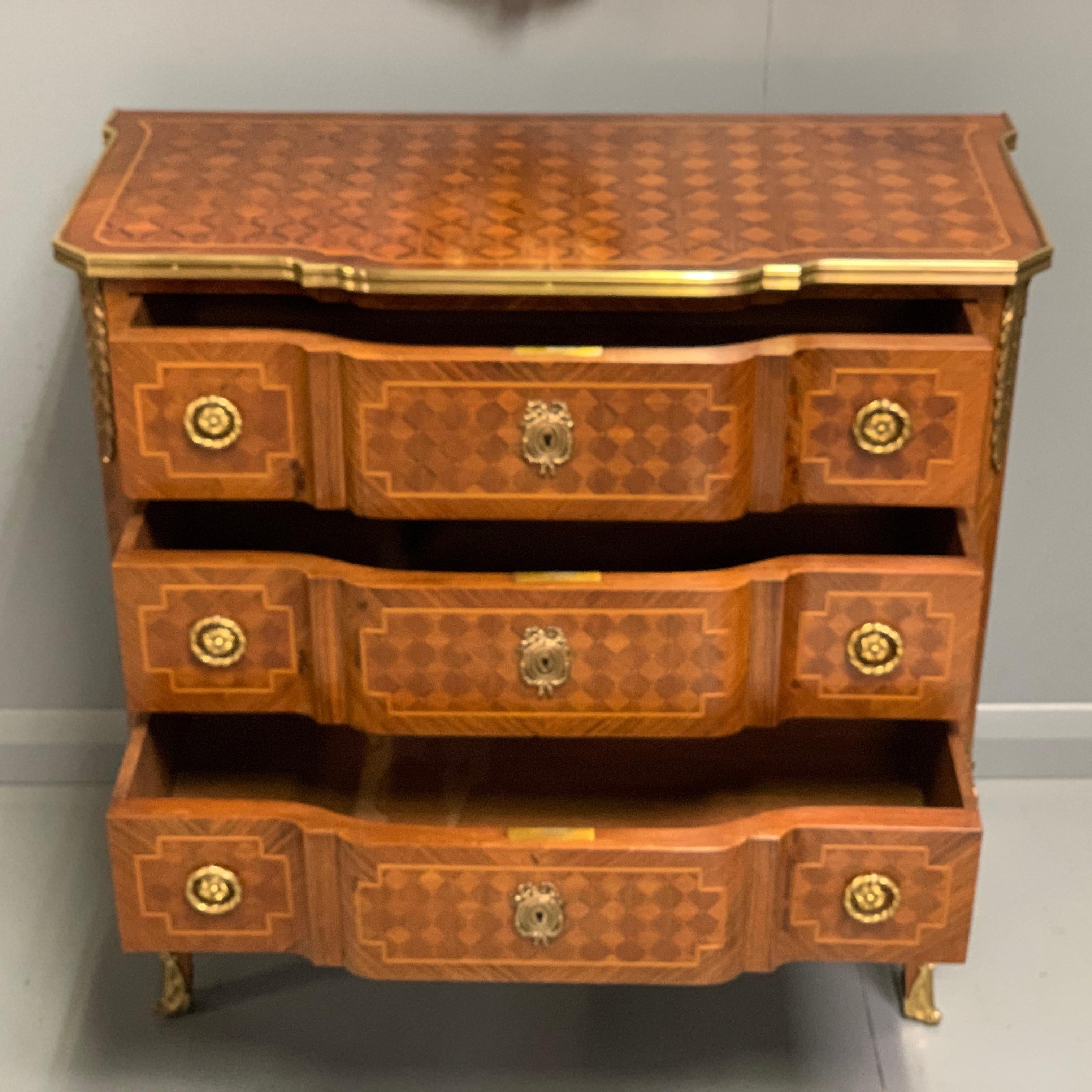 Late 19th Century French Kingwood Geometric Parquetry Chest of Drawers 2