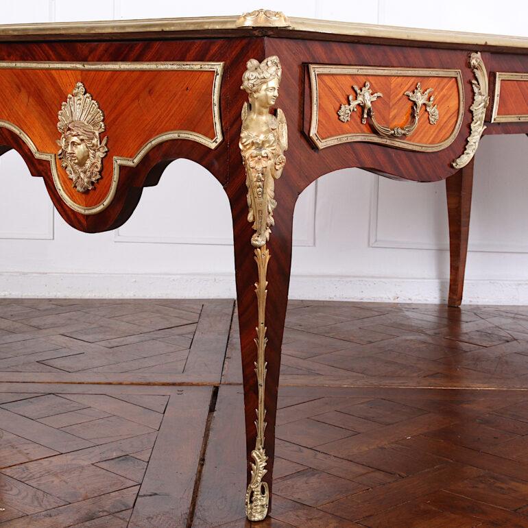 Late 19th Century French Kingwood Louis XV Bureau Plat Desk Ormolu Mounts 3