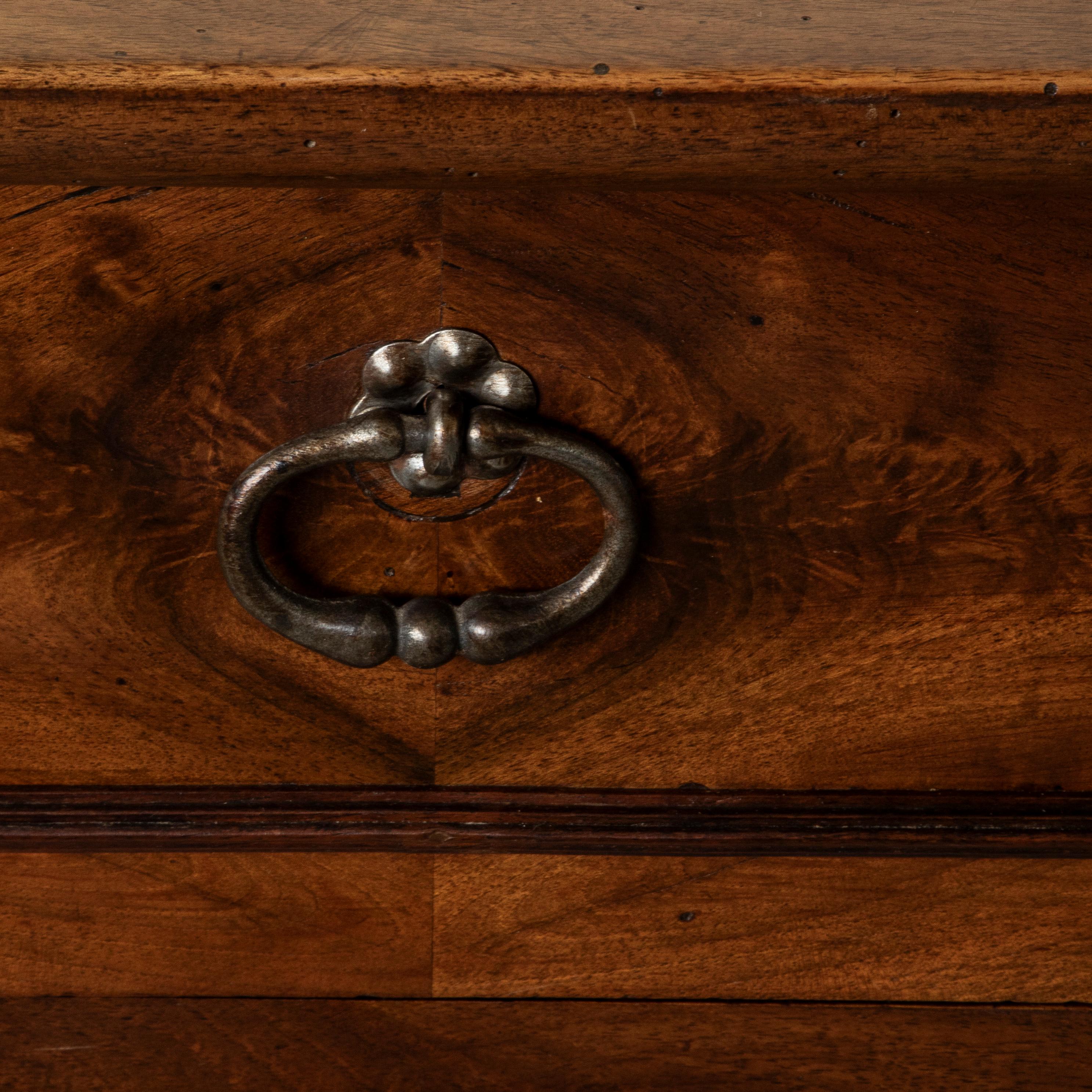 Late 19th Century French Louis Philippe Style Book Matched Walnut Sideboard For Sale 10