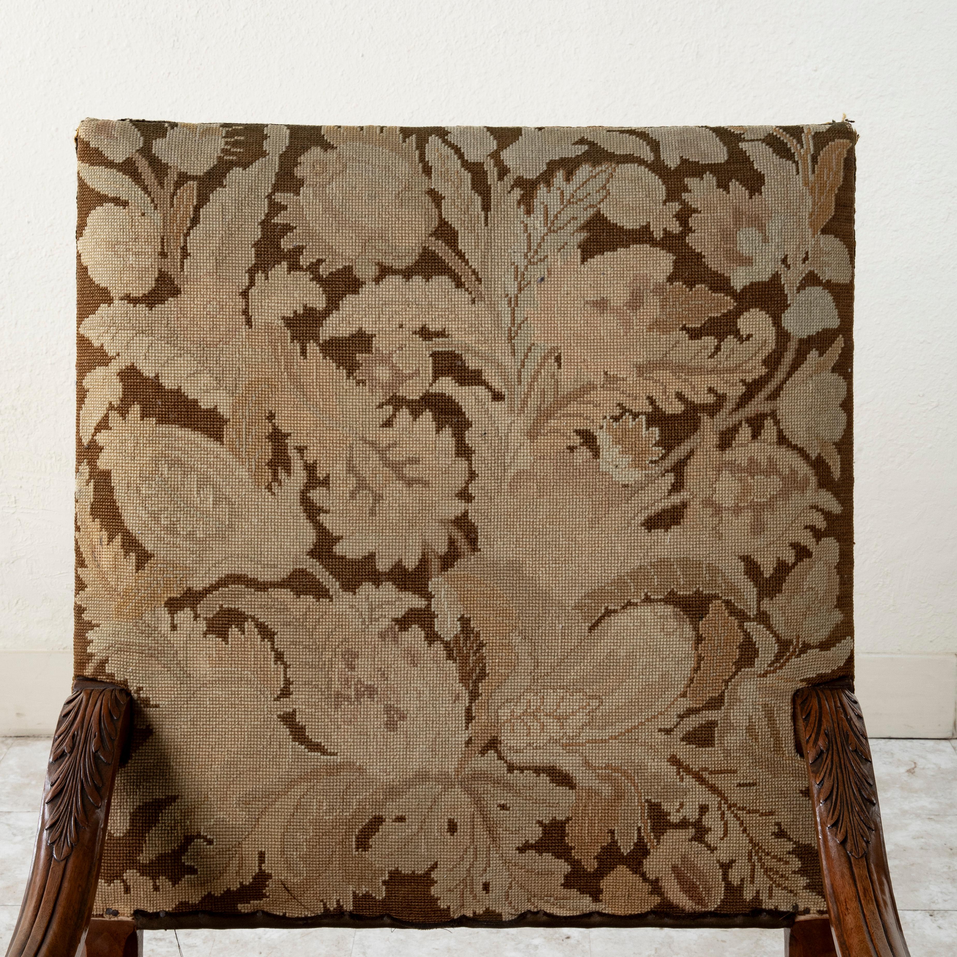 Late 19th Century French Louis XIII Style Hand Carved Walnut Armchair For Sale 2