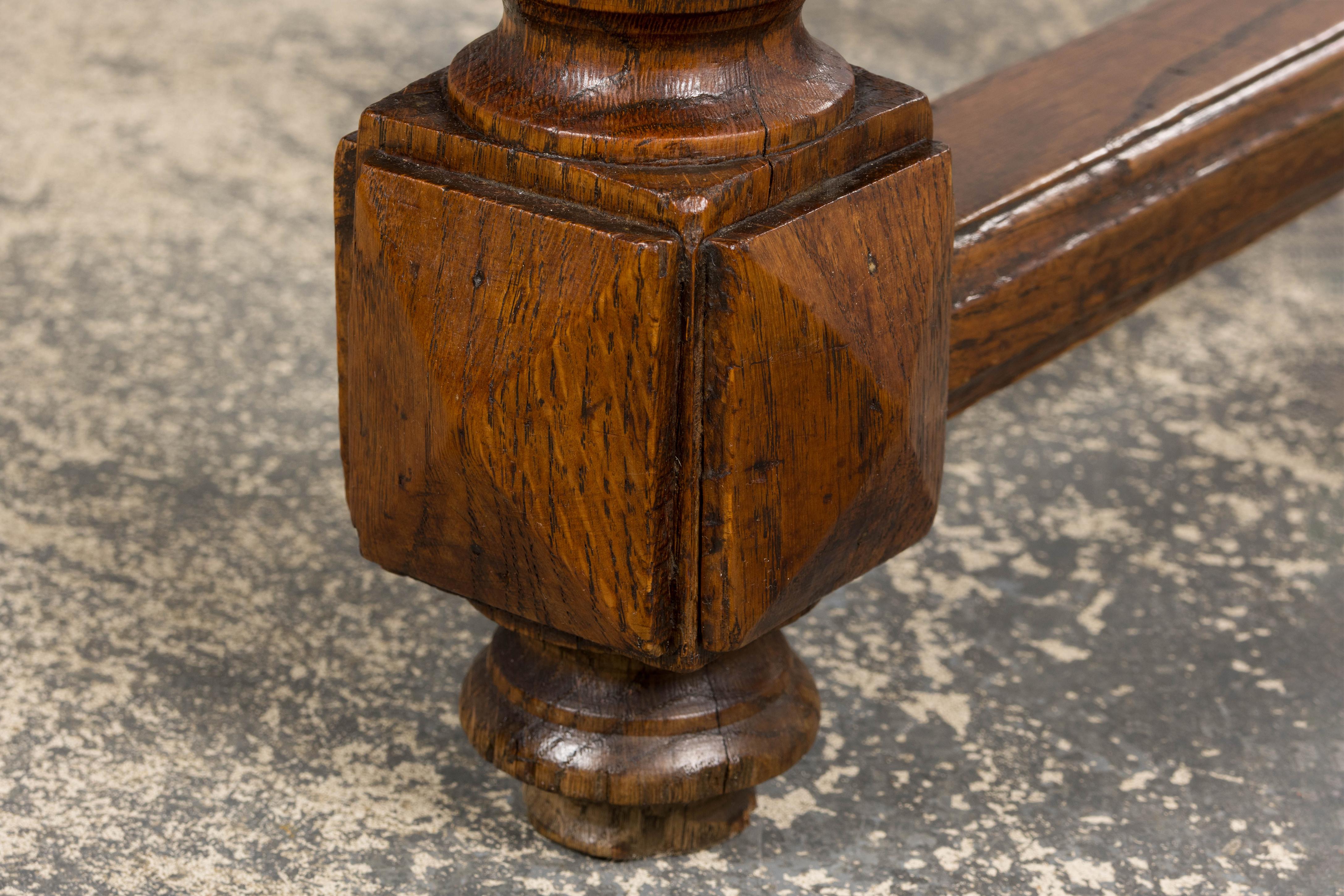 Late 19th Century French Louis XIII Style Oak Writing Table For Sale 16