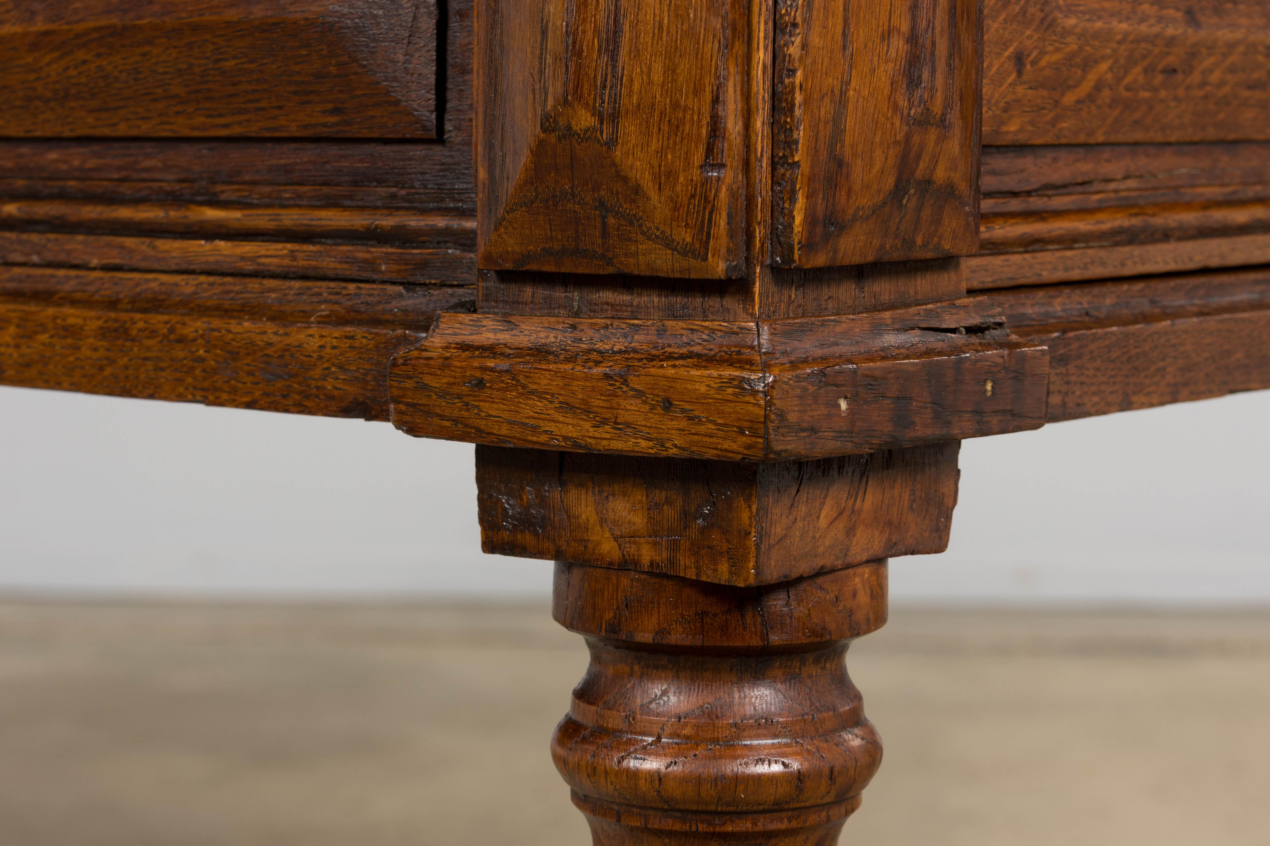 Late 19th Century French Louis XIII Style Oak Writing Table For Sale 3