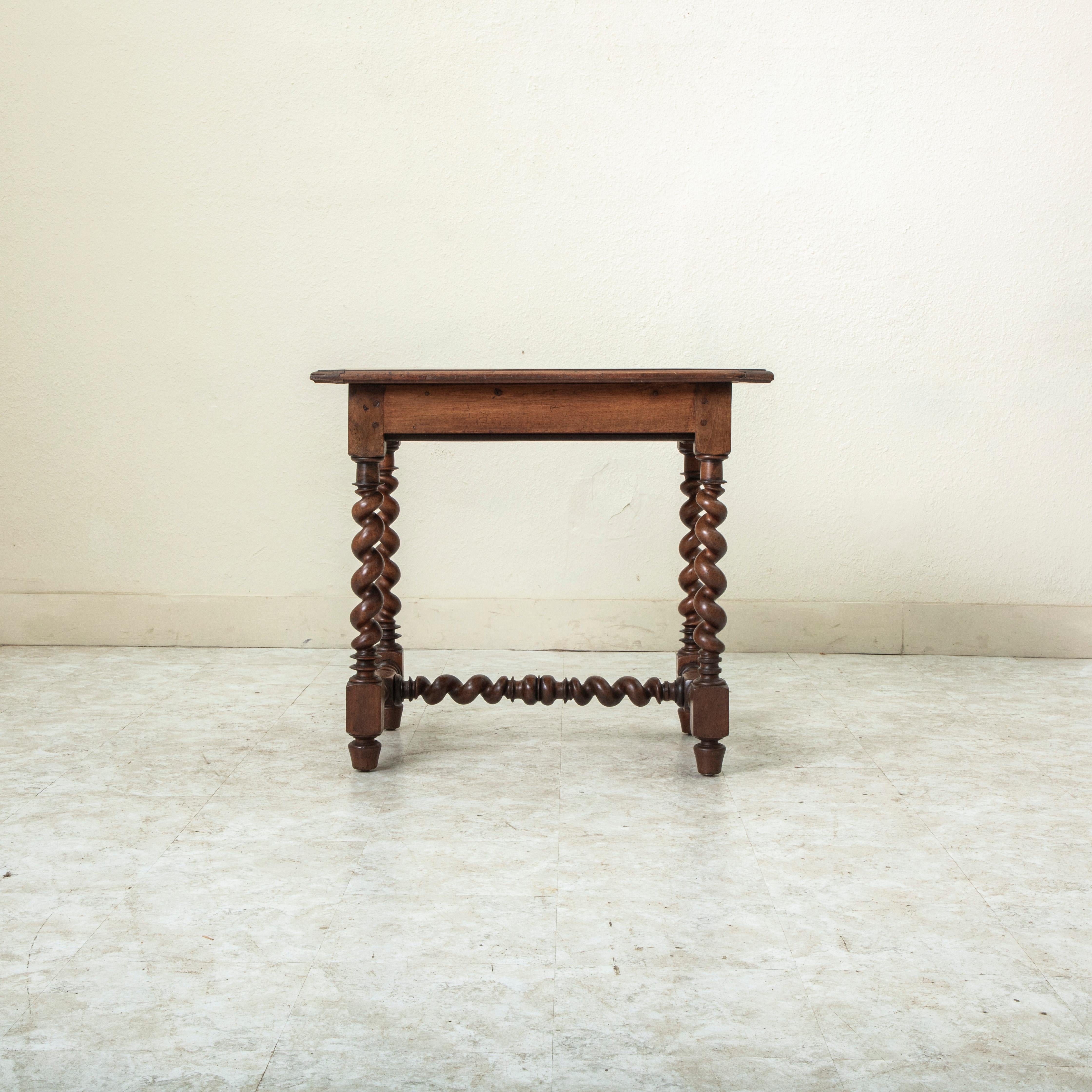 Late 19th Century French Louis XIII Style Walnut Side Table or Writing Table For Sale 2